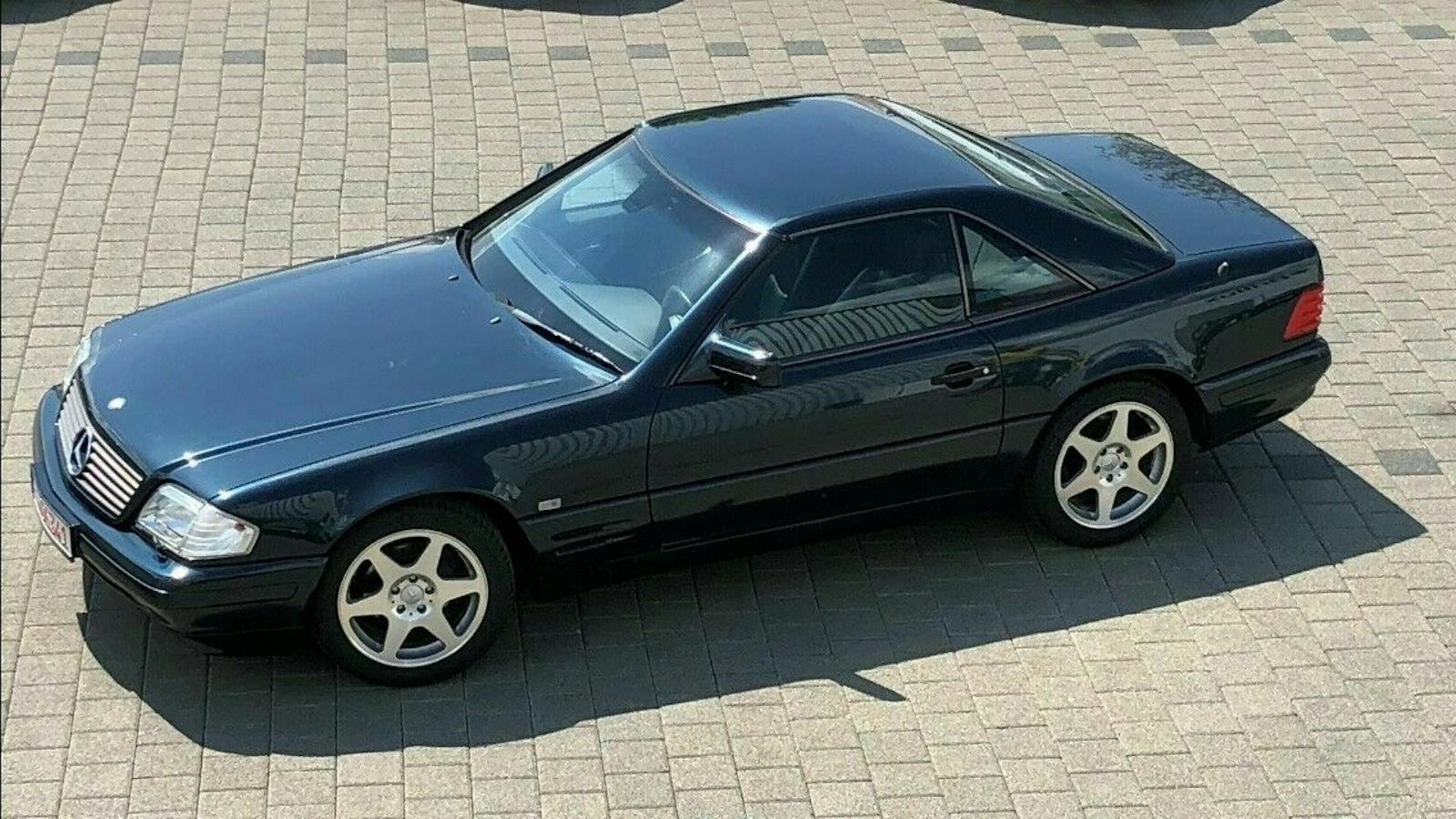 Mercedes SL 320