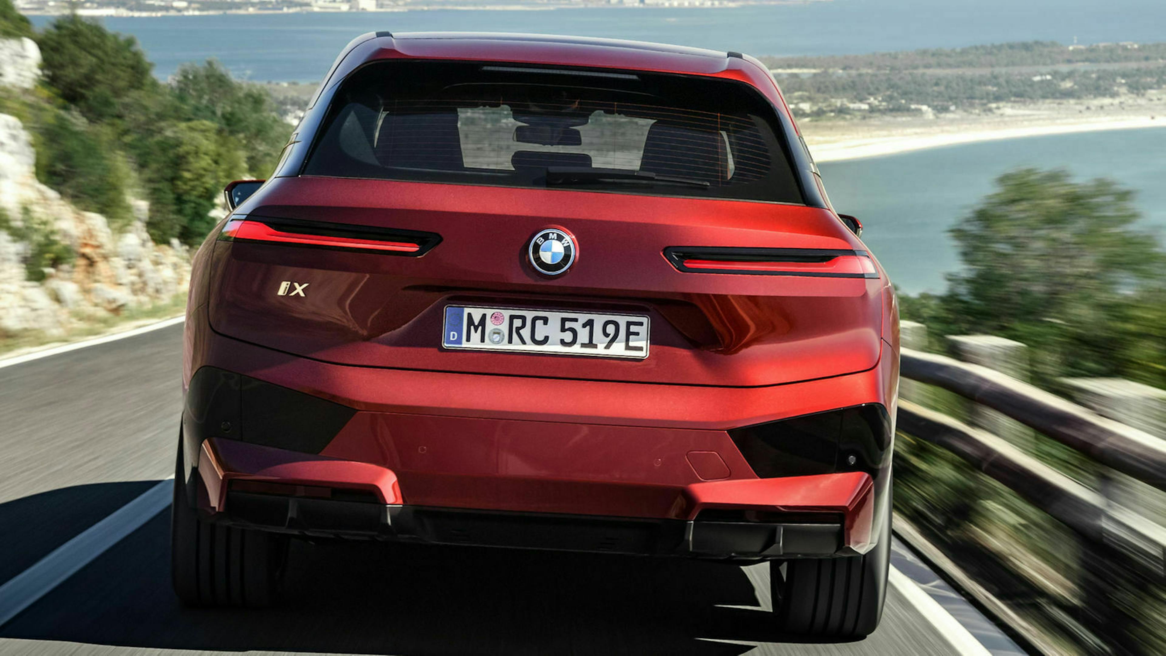 BMW iX Heckansicht