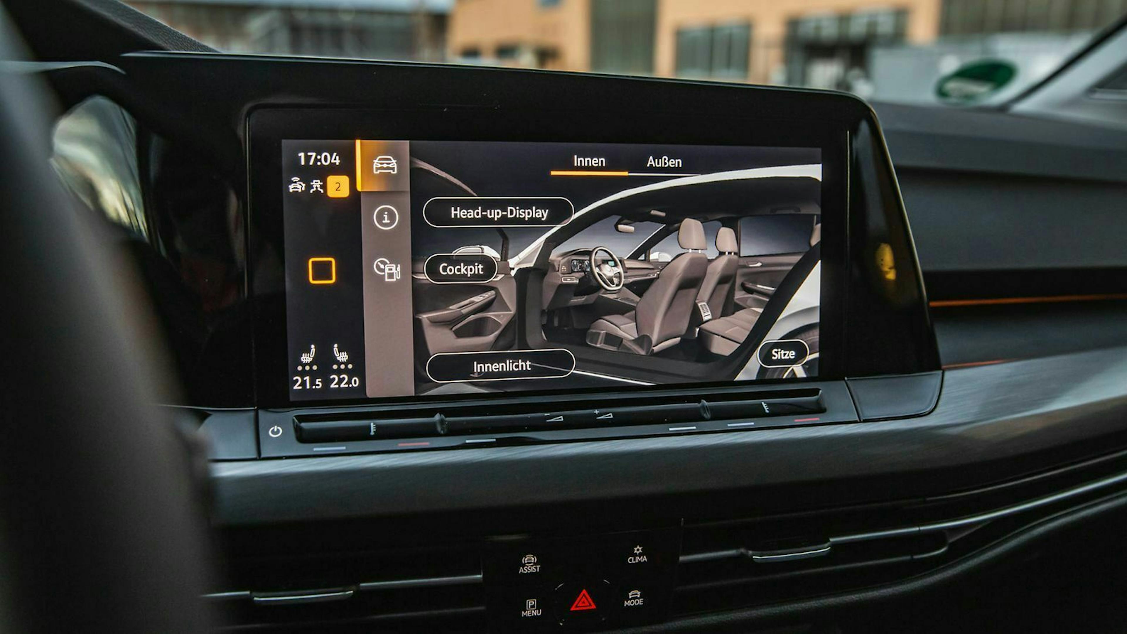 VW Golf 8 detailansicht infotainment-system