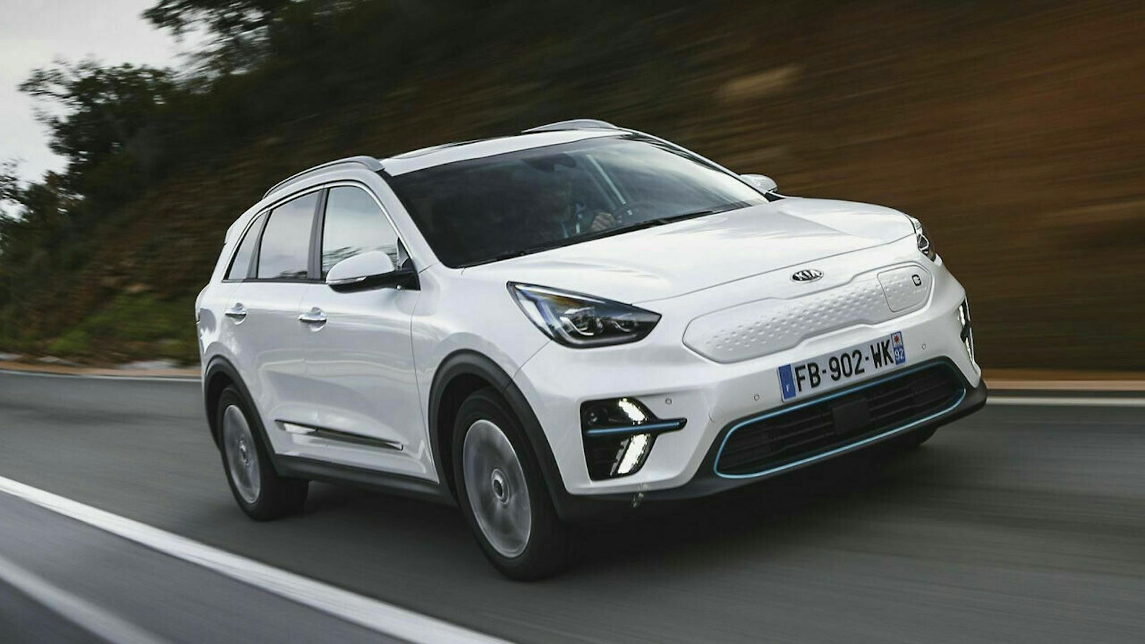 Mit dem großen Akku bringt Kias Stromer 1.812 Kilogramm auf die Waage