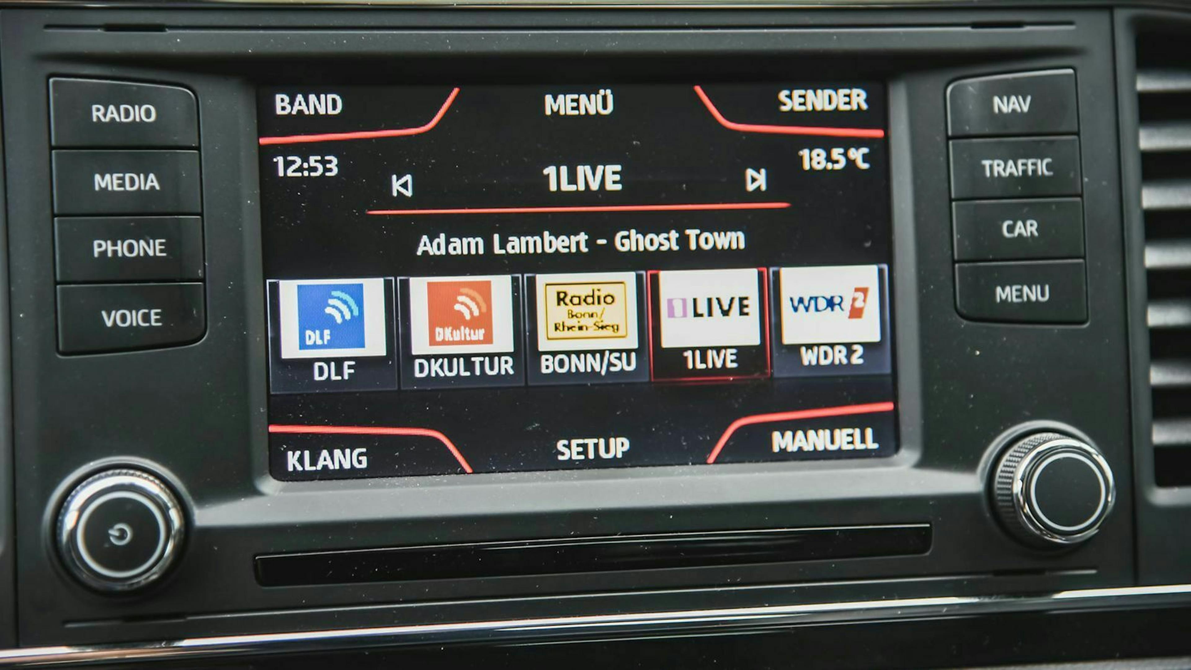 Luxus, auf den kaum jemand verzichten möchte: Navi und Bluetooth-Verbindung für den Smartphone