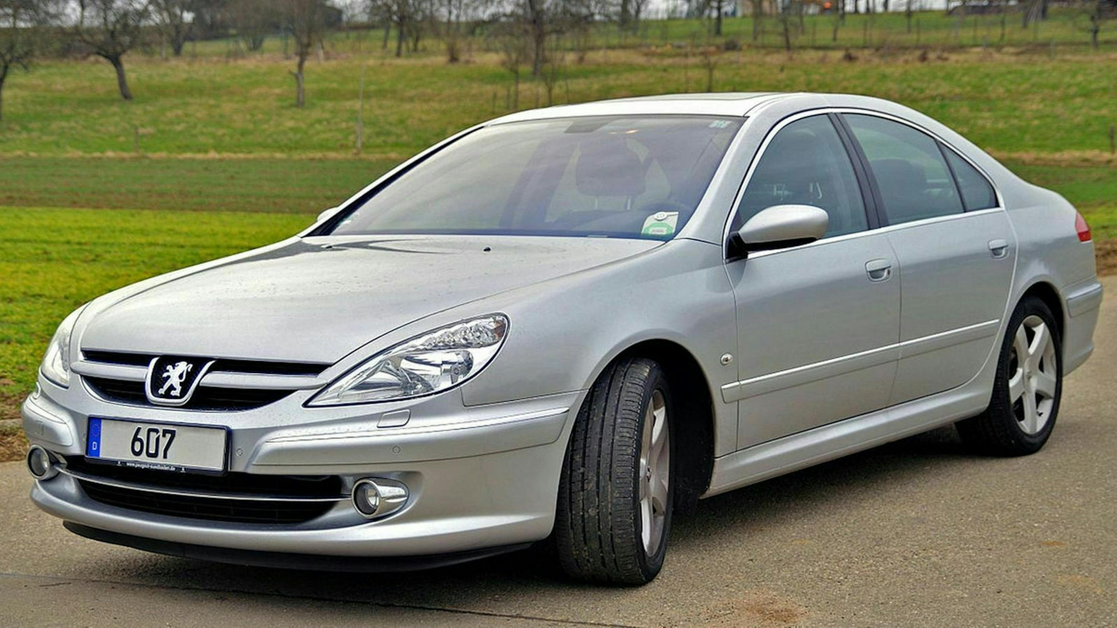 Peugeot 607 Dreiviertel-Frontansicht