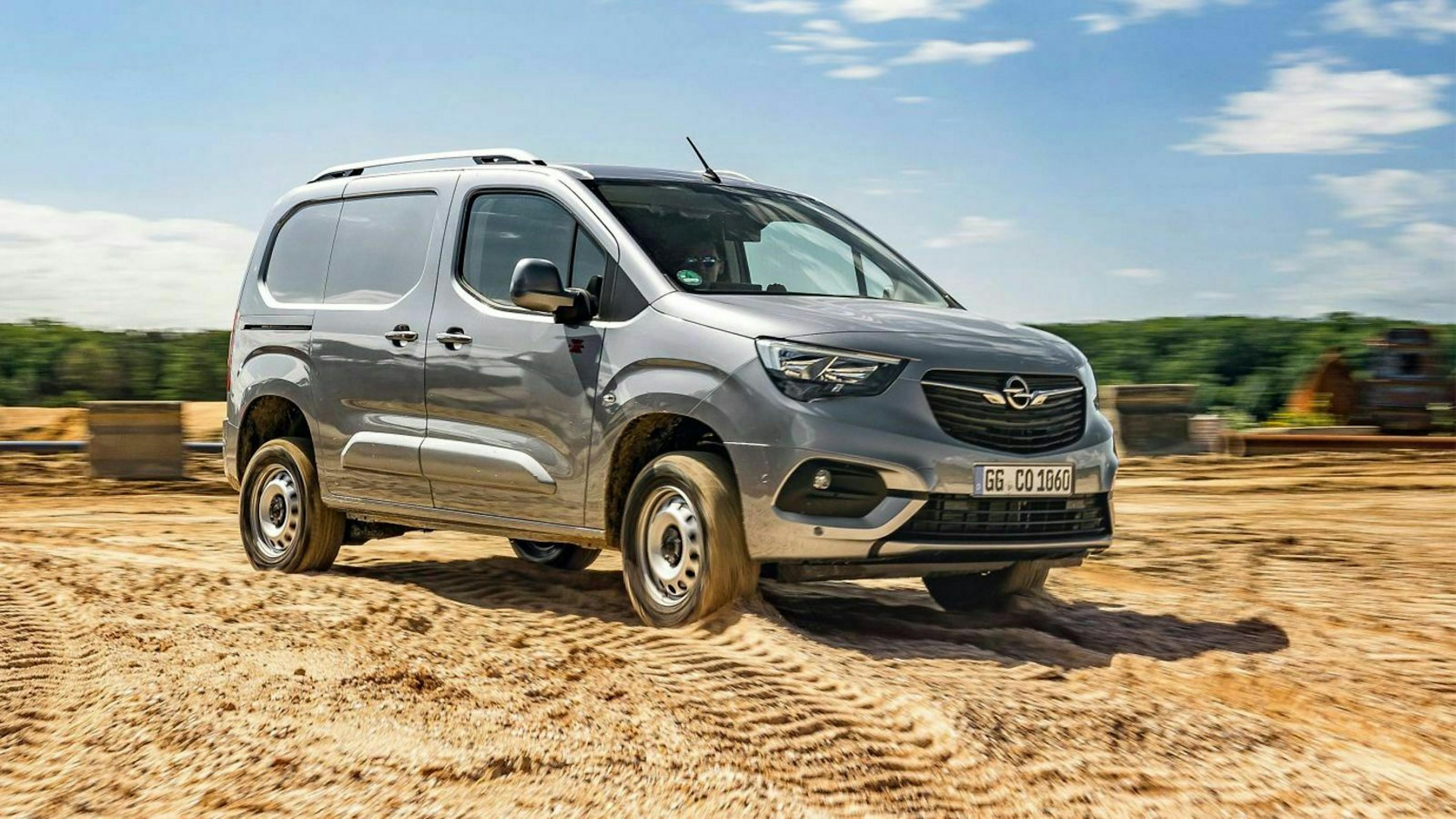 opel-combo-4x4-01