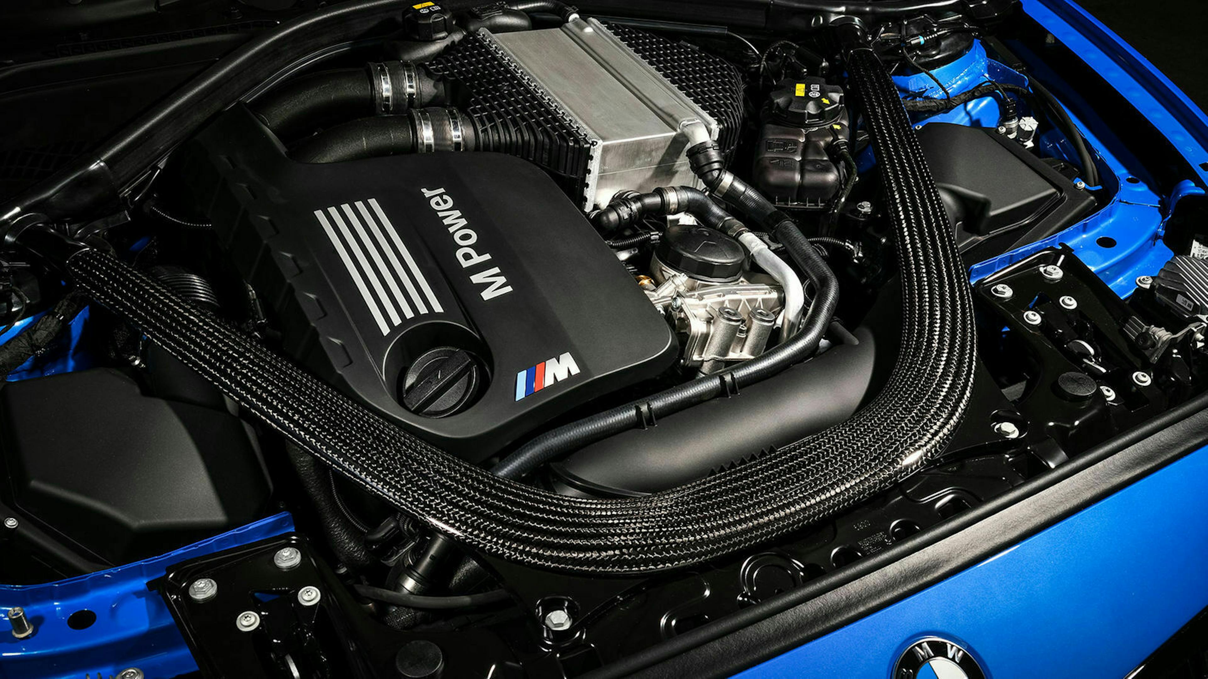 BMW M2 CS Motorraum