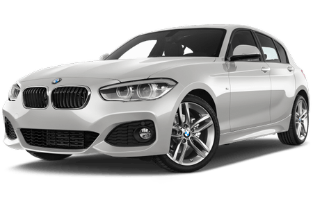 Silberner BMW 1er, Kompaktklasse, seitlich von vorn. Sportliches Design mit markanten Scheinwerfern und Leichtmetallfelgen.