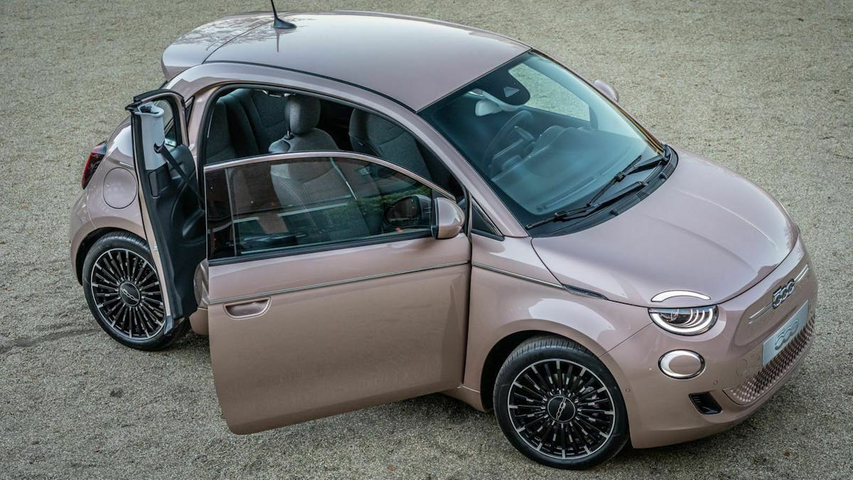 Fiat_500_3+1_002