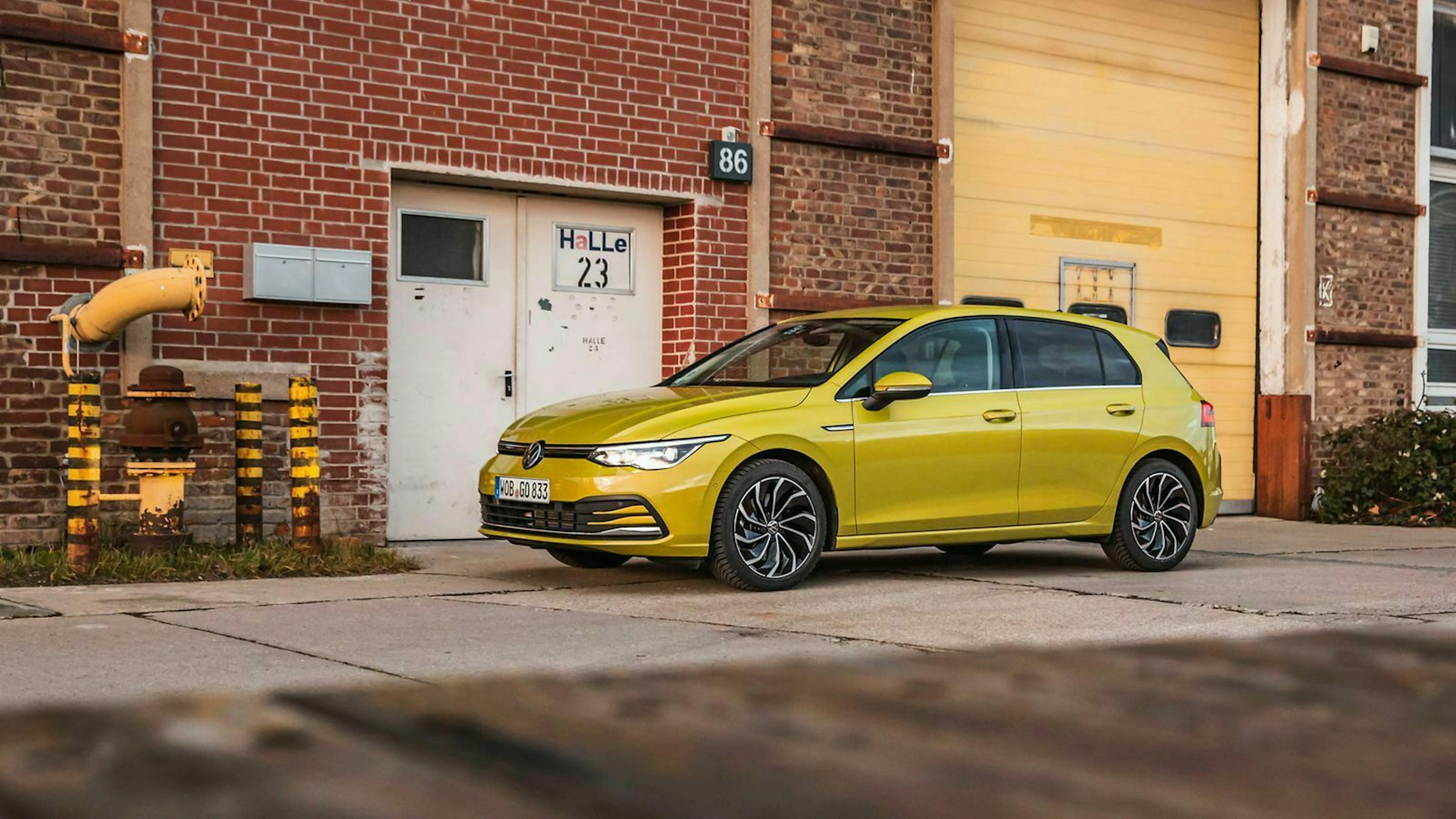 VW Golf 8 dreiviertel-frontansicht