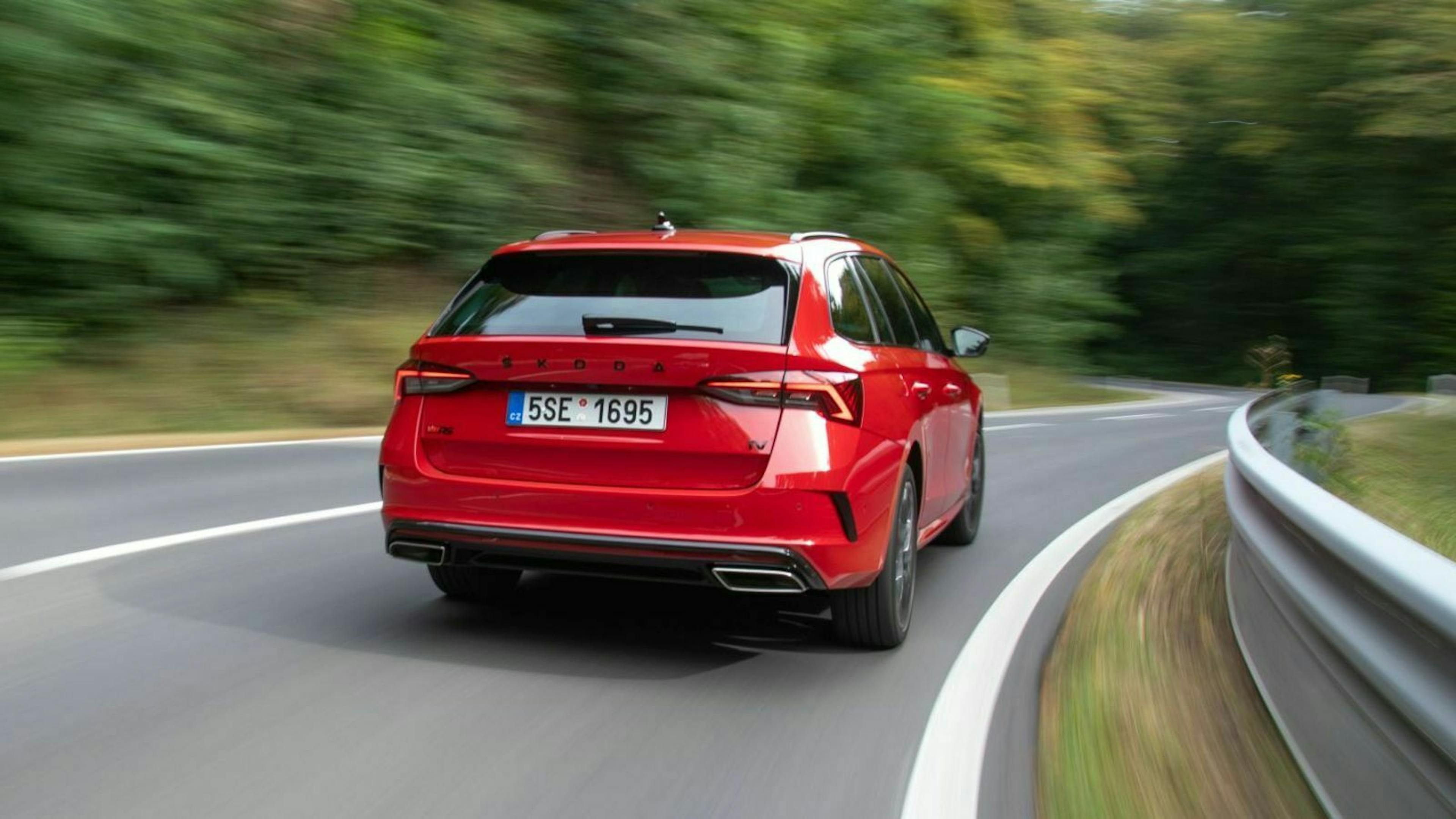 Škoda Octavia RS IV Kombi Heckansicht