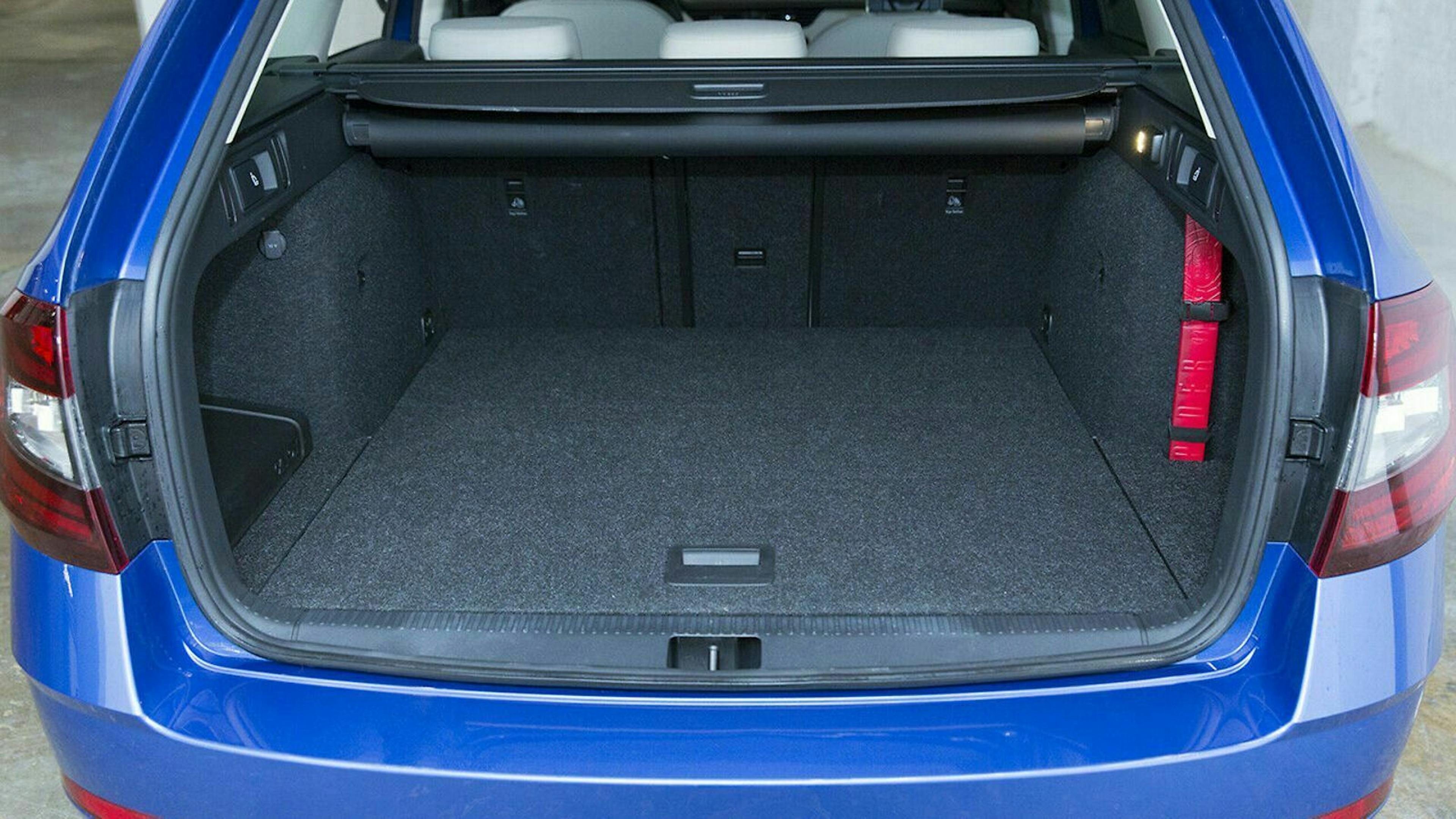 Im Kofferraum zeigt der Octavia seine Kombi-Qualität. Zwischen 600 und 1.740 Liter passen hier rein