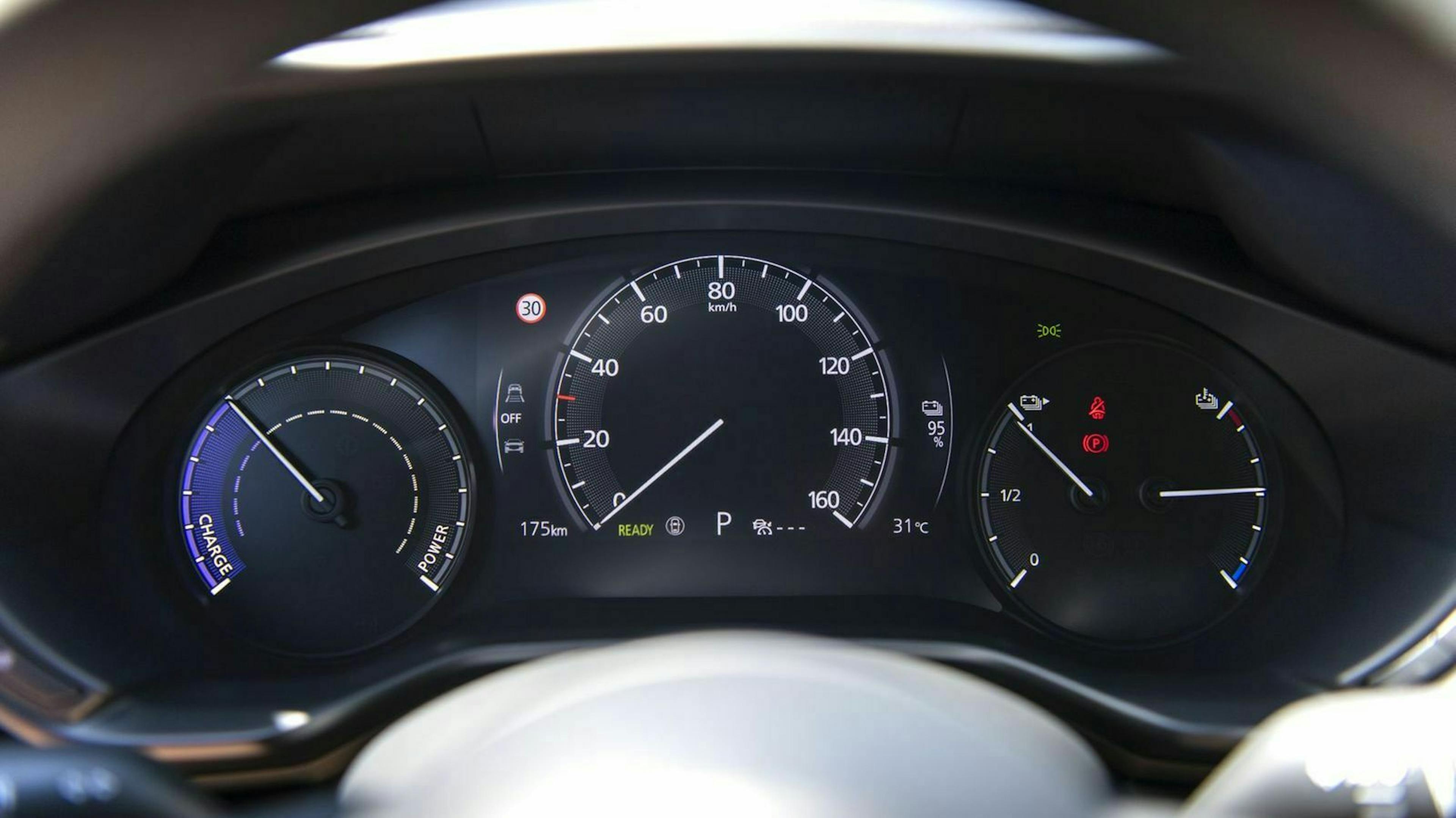 Mazda MX-30 Digitaler Instrumententräger