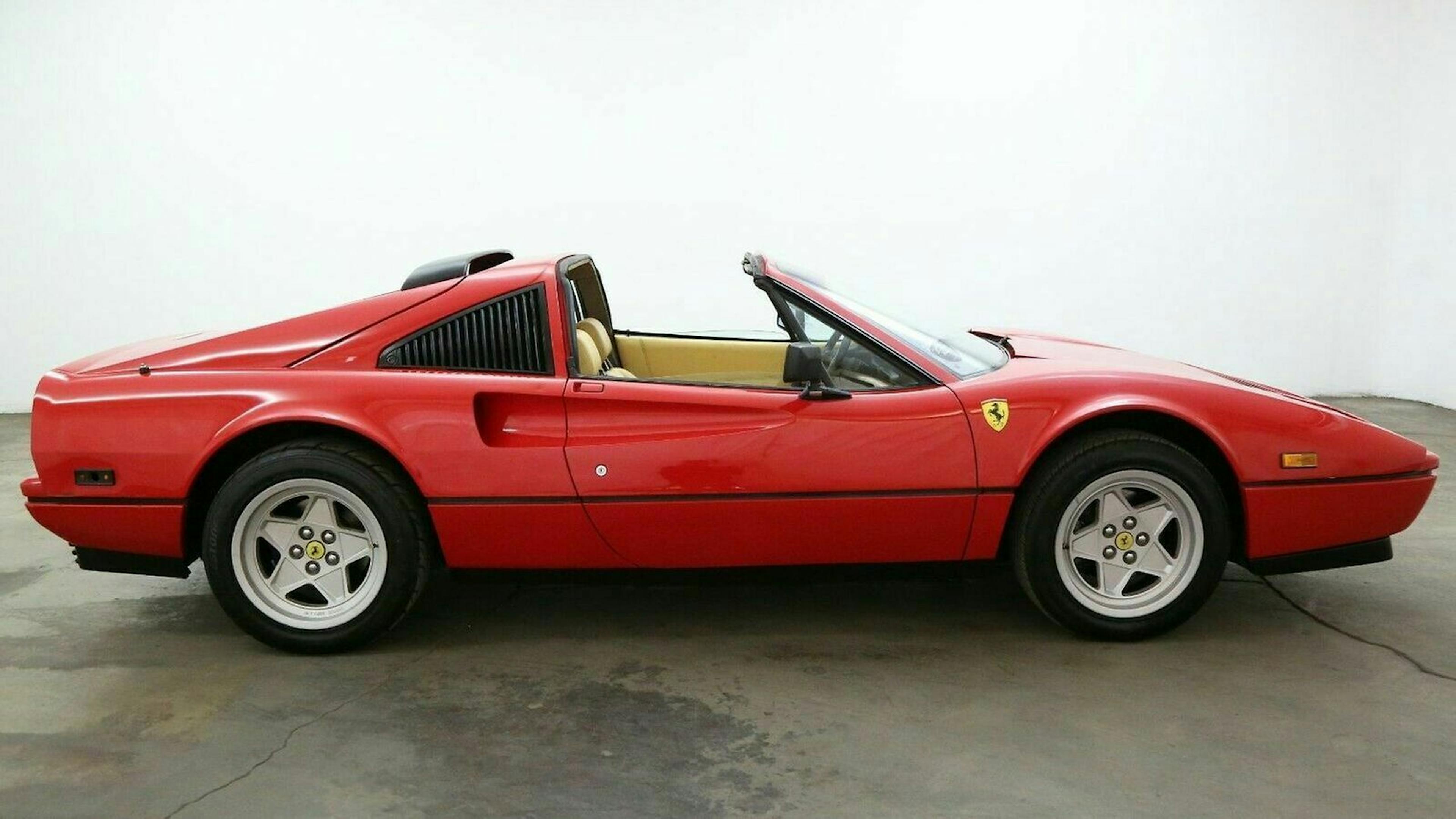 Ferrari 328