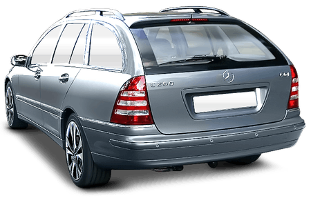 Silberner Kombi von hinten, modernes Design, sichtbare Rücklichter und Dachreling, Mercedes-Emblem auf dem Kofferraumdeckel.