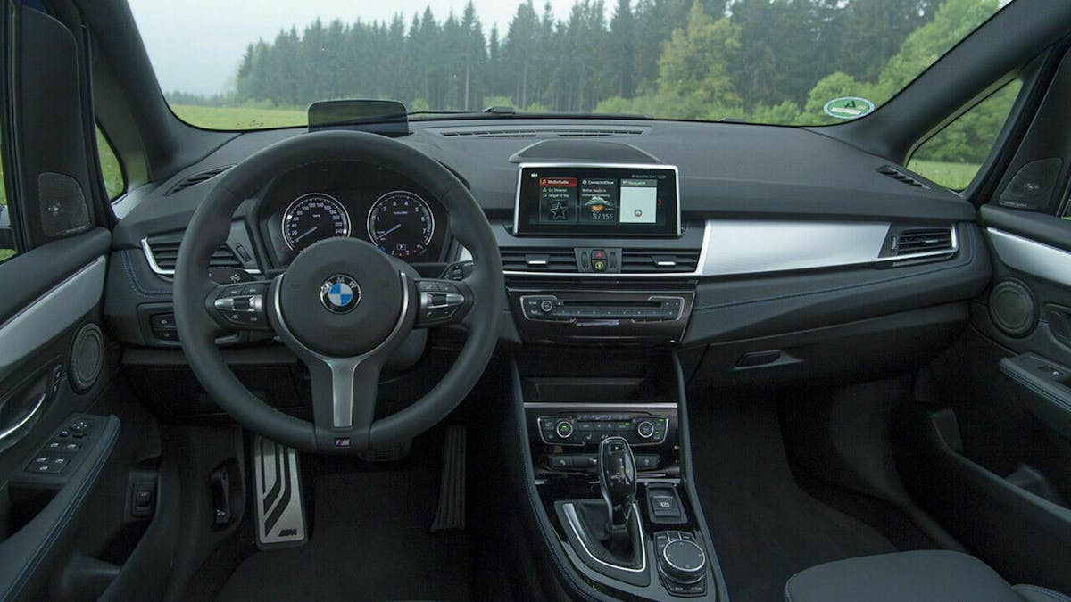 Im Innenraum des 2er Active Tourer hat BMW mit dem Facelift nur geringe Anpassungen vorgenommen