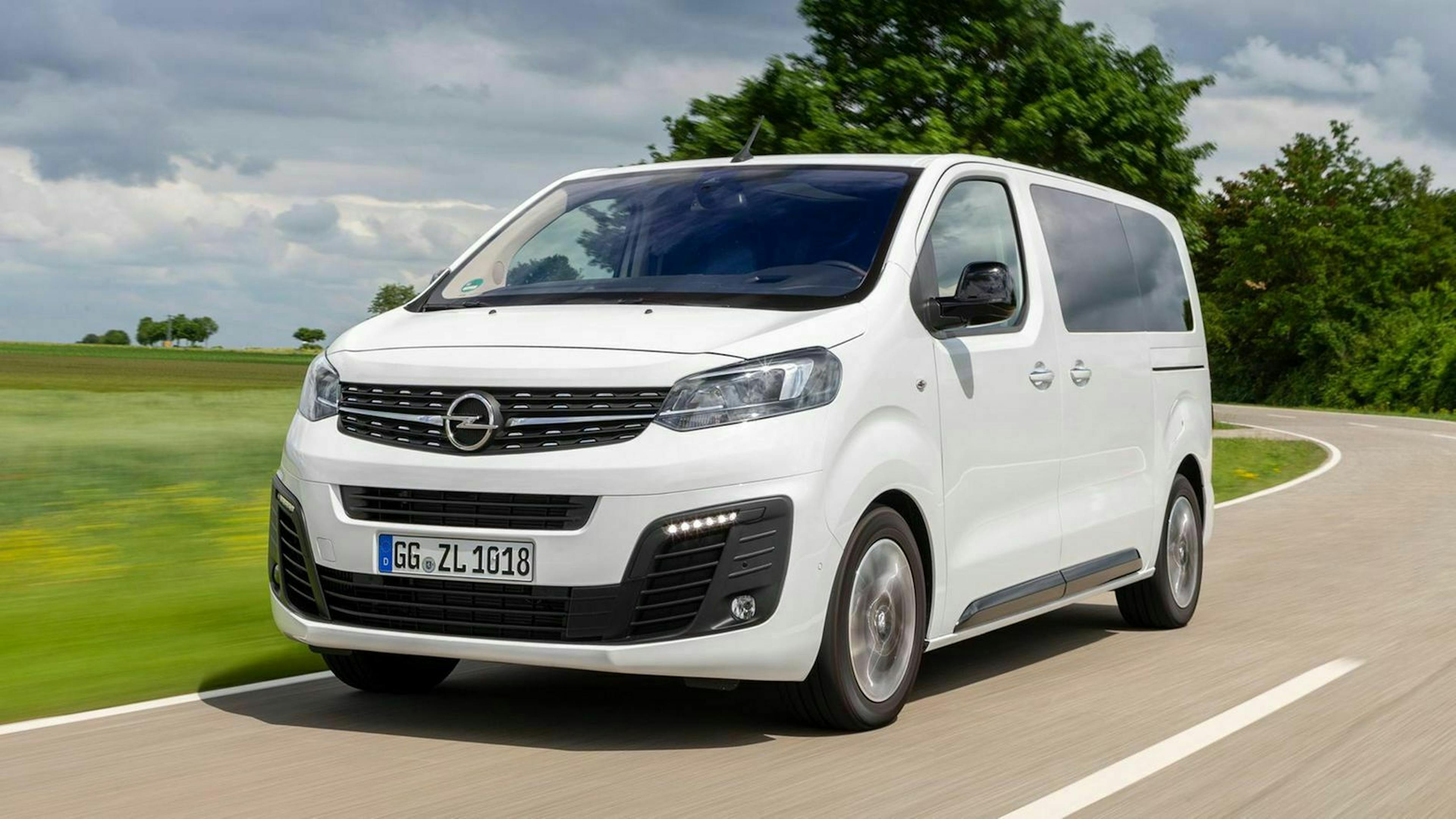 Opel Zafira LIfe dreiviertel-frontansicht dynamisch