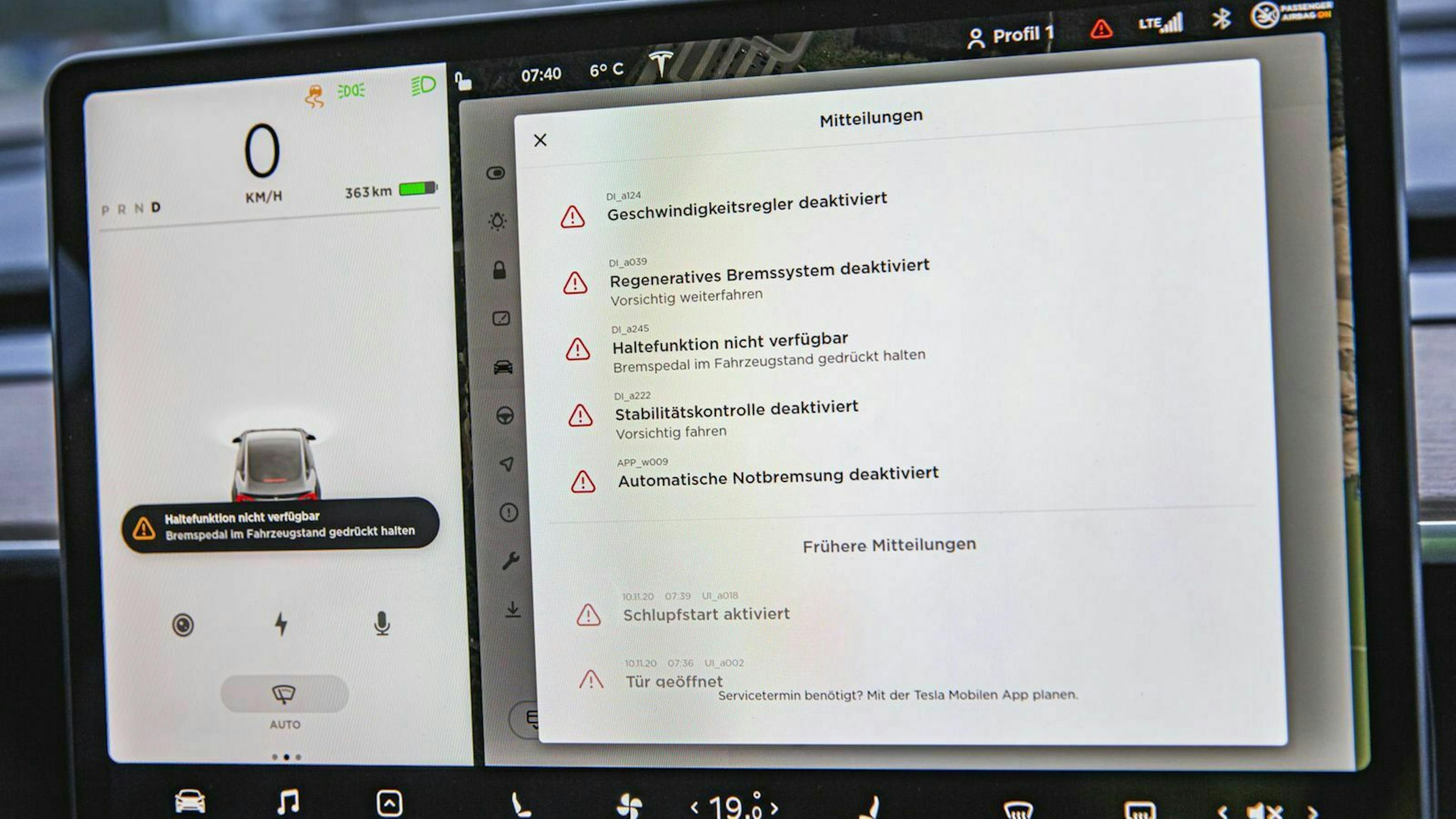 Das Display des Tesla Model 3 (seit 2018)