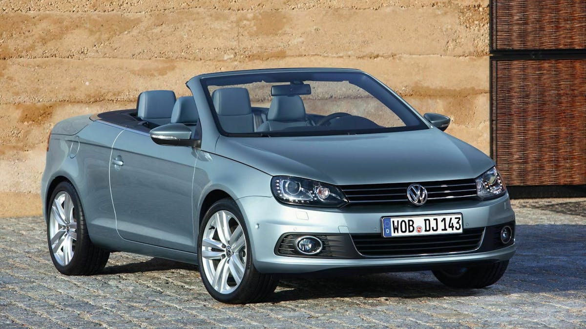 VW Eos in der Frontansicht, stehend