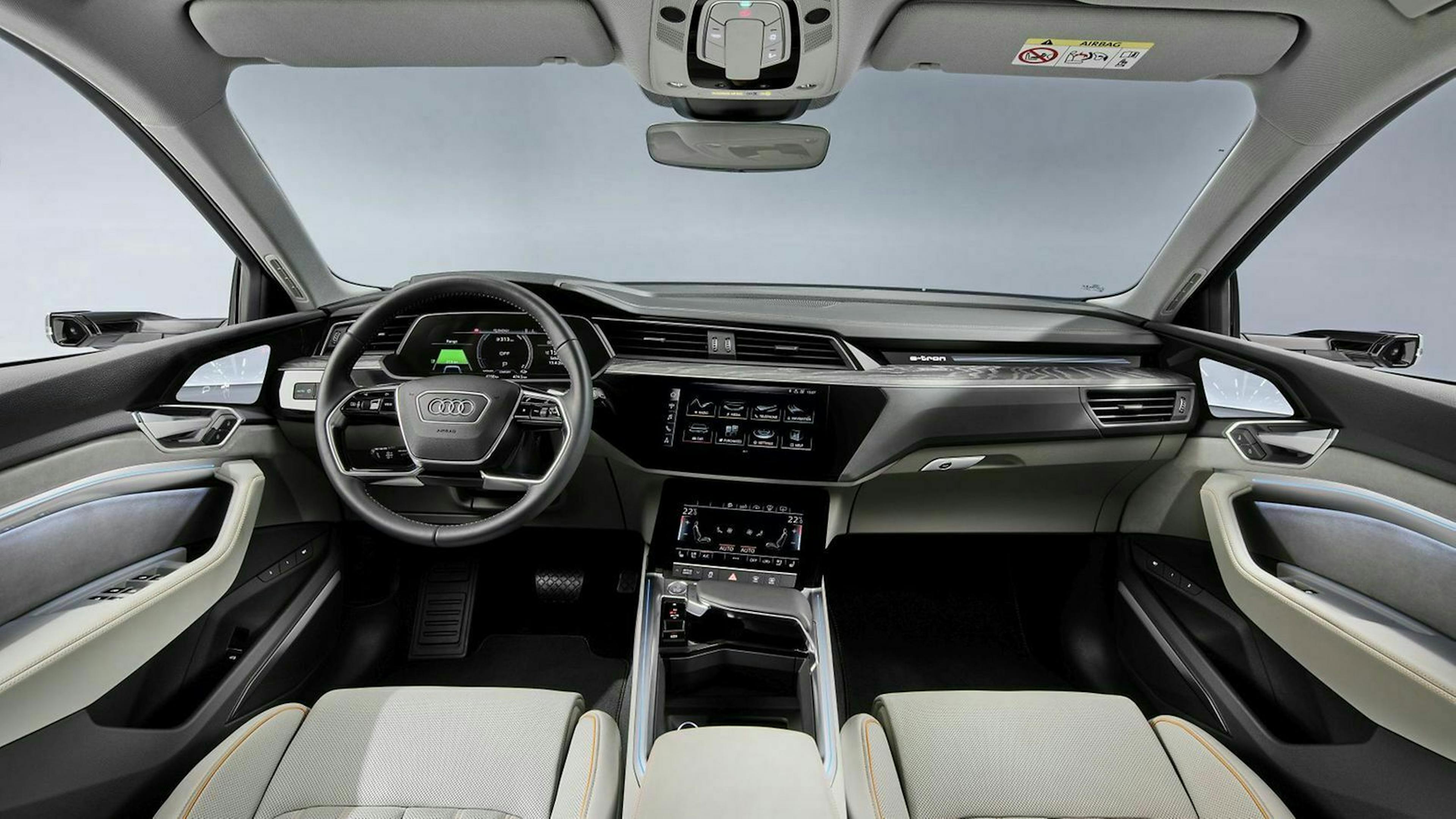 Das Infotainment-System übernimmt der E-Tron aus dem Q7 und Q8