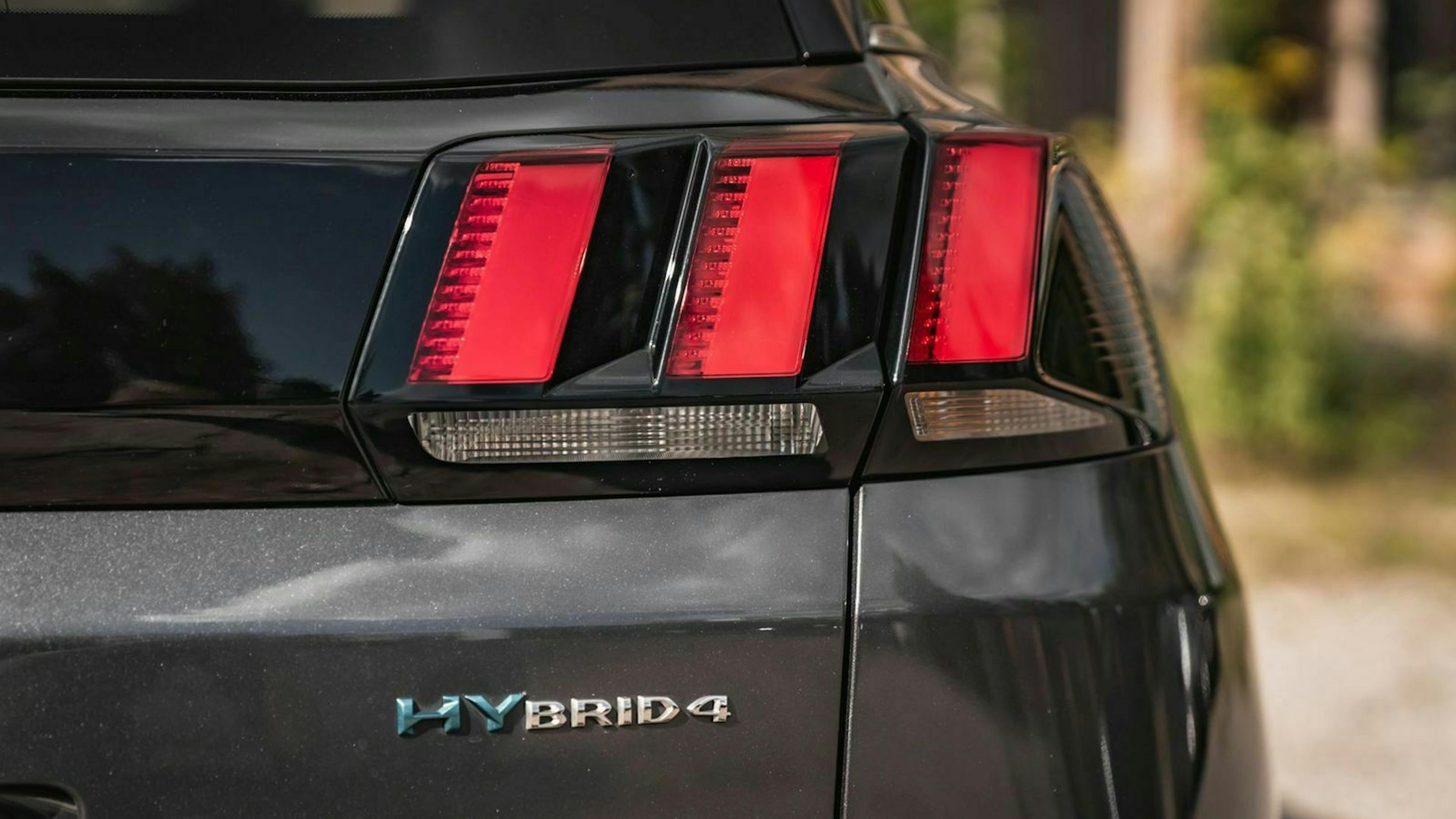 Peugeot 3008 Hybrid4 (2020) Rückleuchte