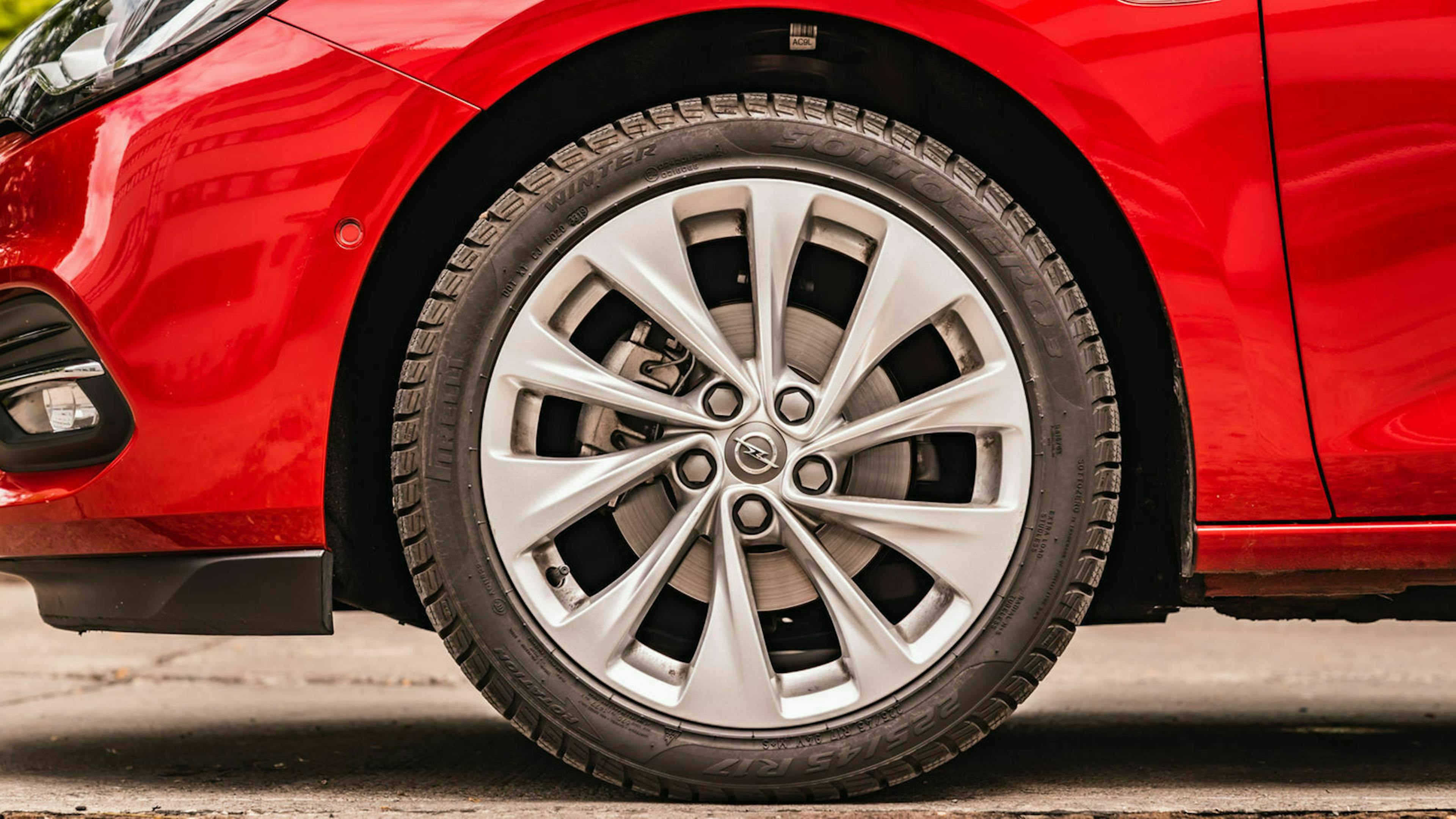 Opel_Astra_Sports_Tourer_Test_06