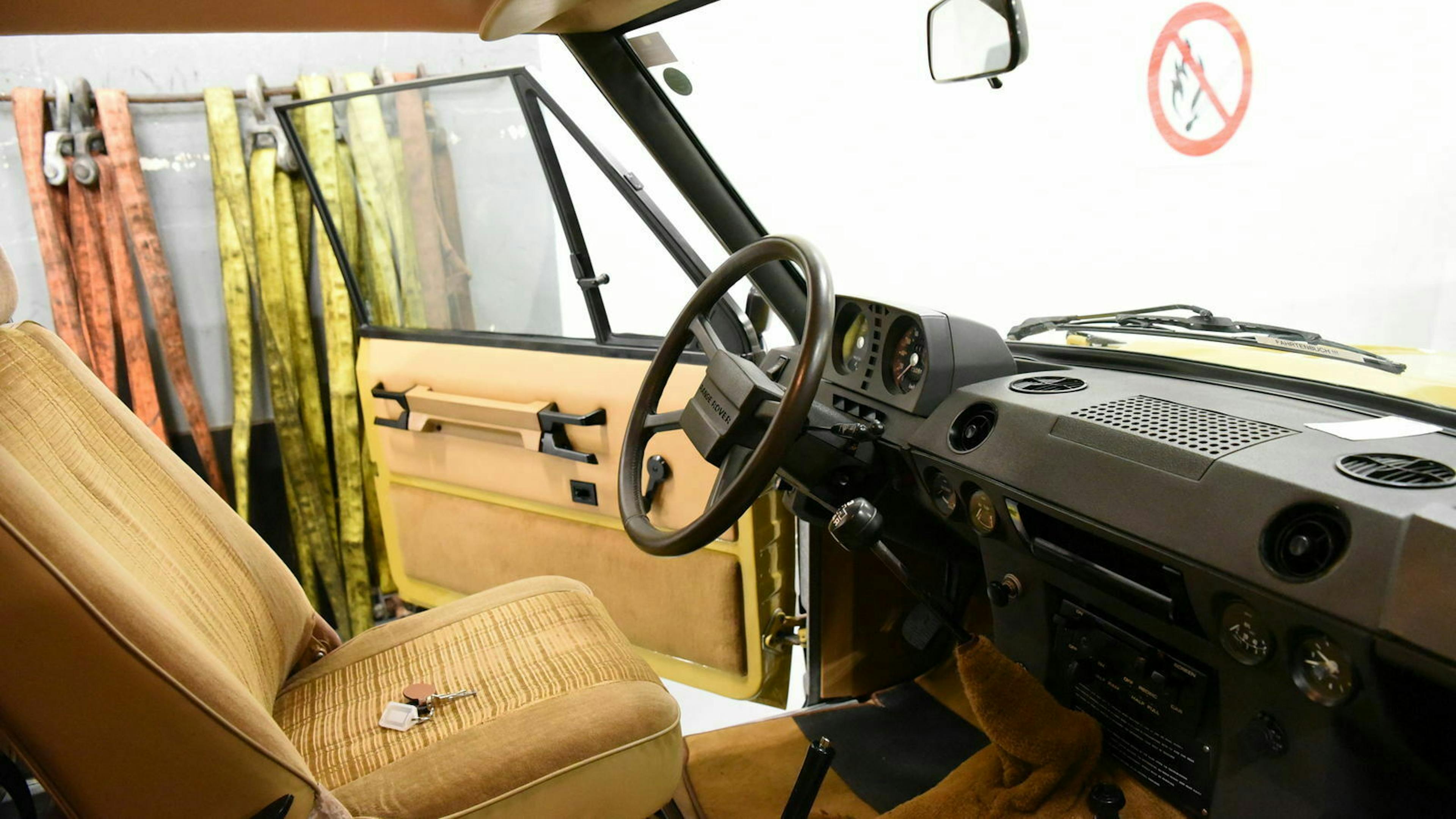 Der Innenraum des Range Rover I