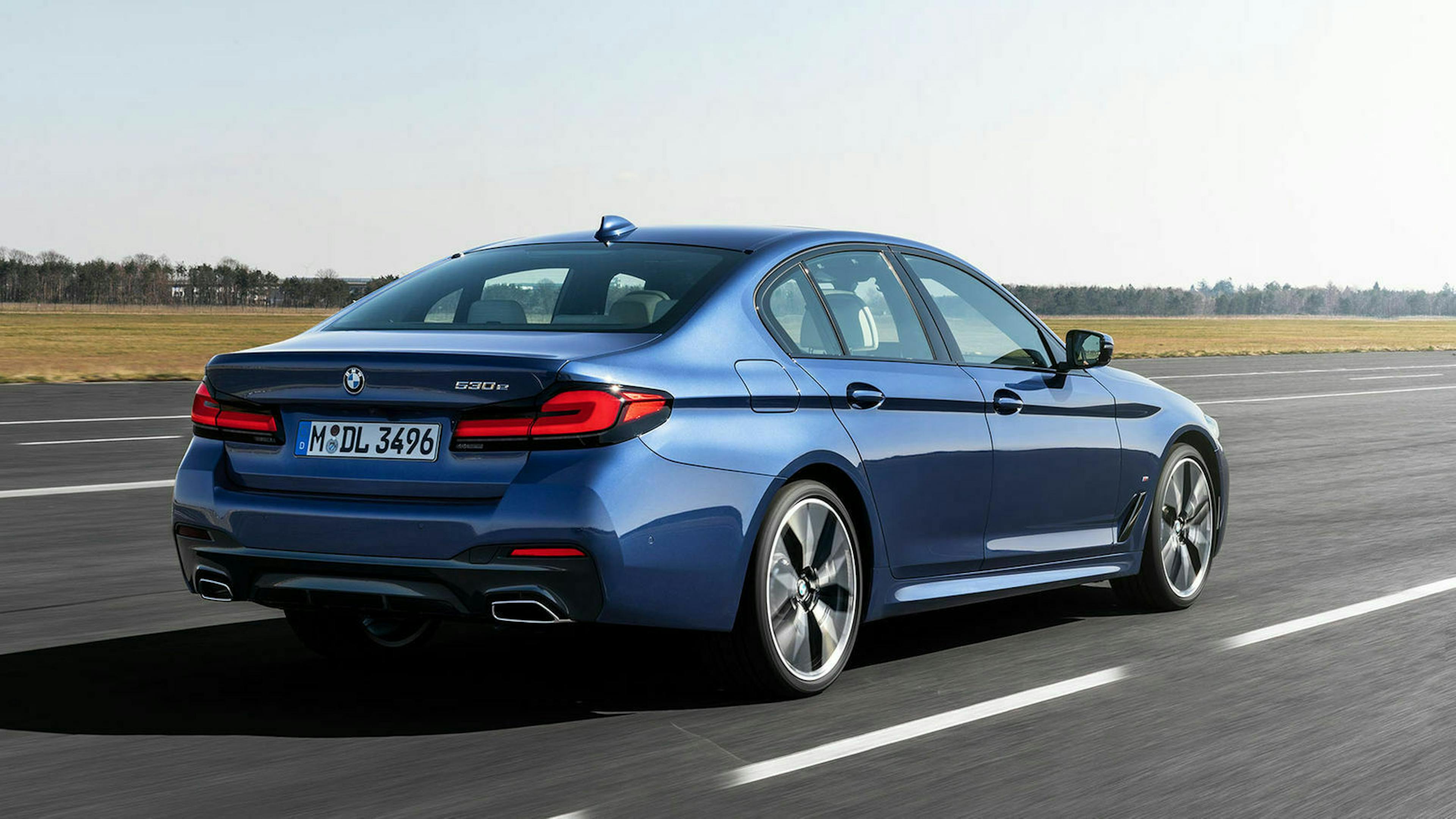 BMW 5er Dreiviertel-Heckansicht