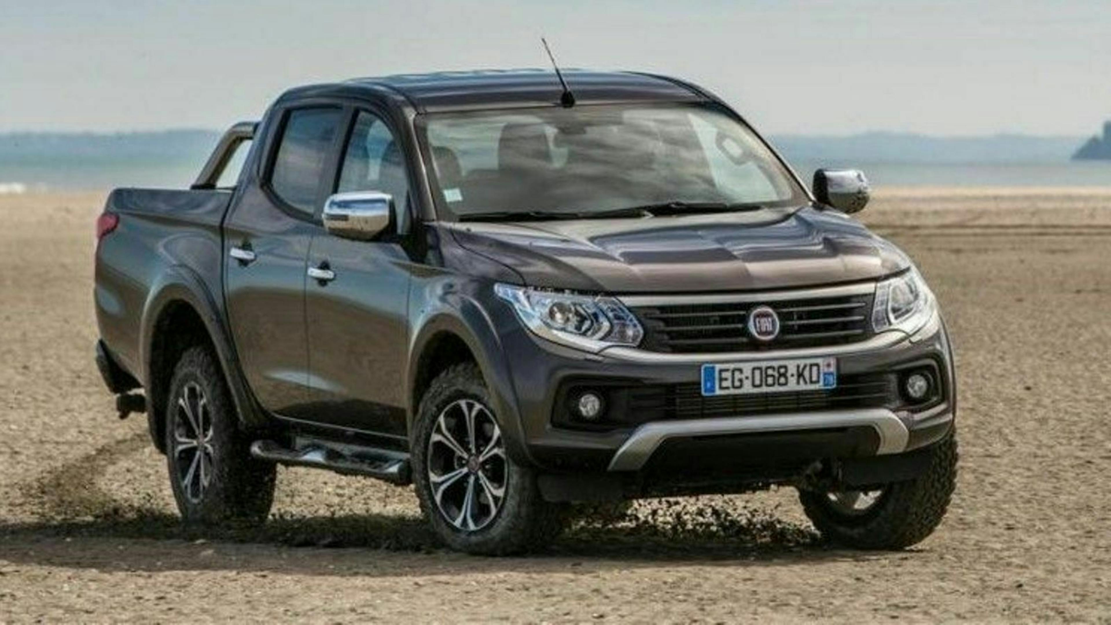 Fiat Fullback Dreiviertel-Frontansicht