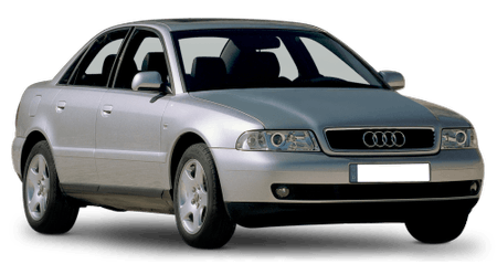 Silberner Audi-Limousine, Front- und Seitenansicht, auf weißem Hintergrund geparkt.