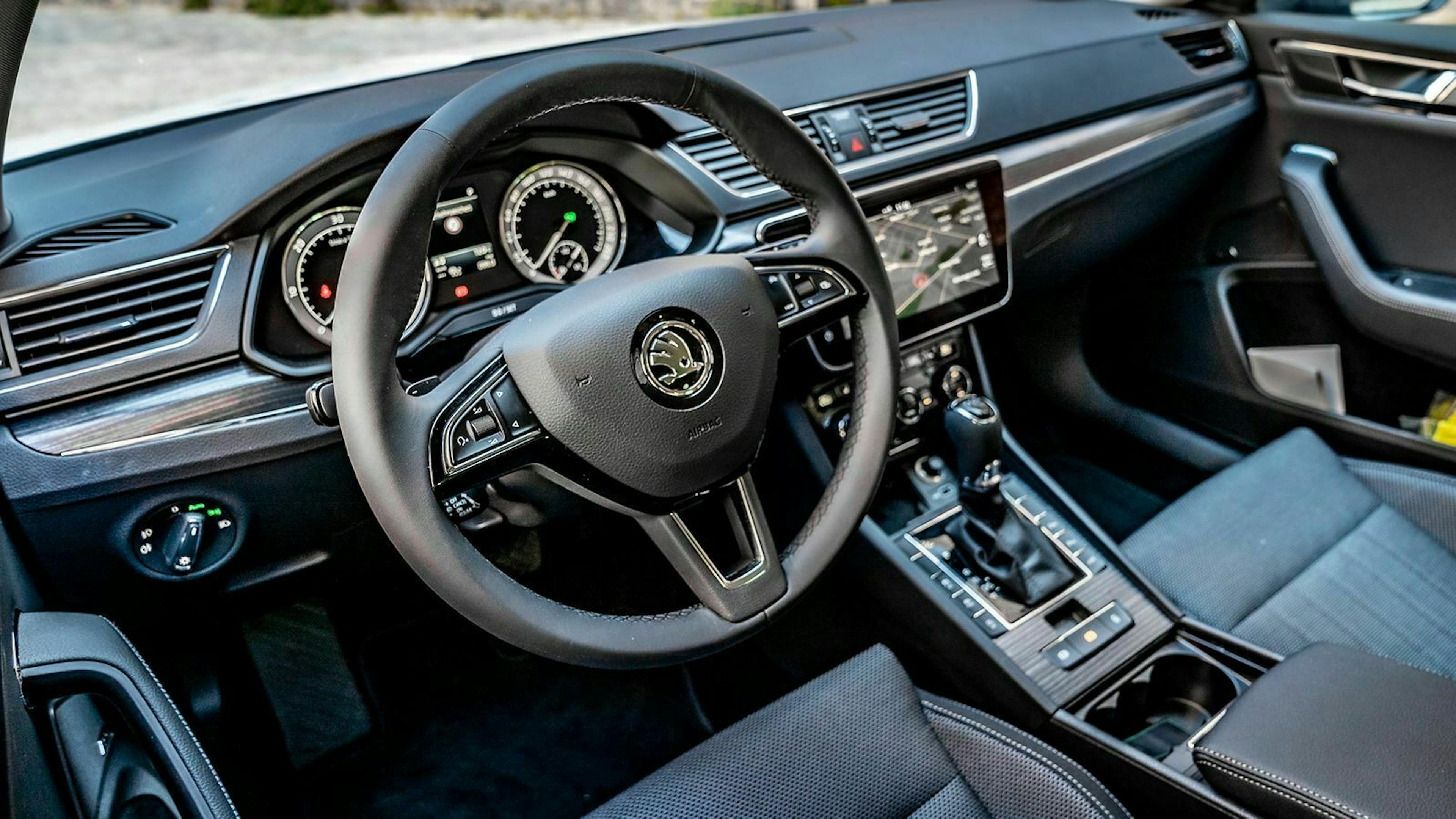 Škoda Superb 3 (2019) Test  16