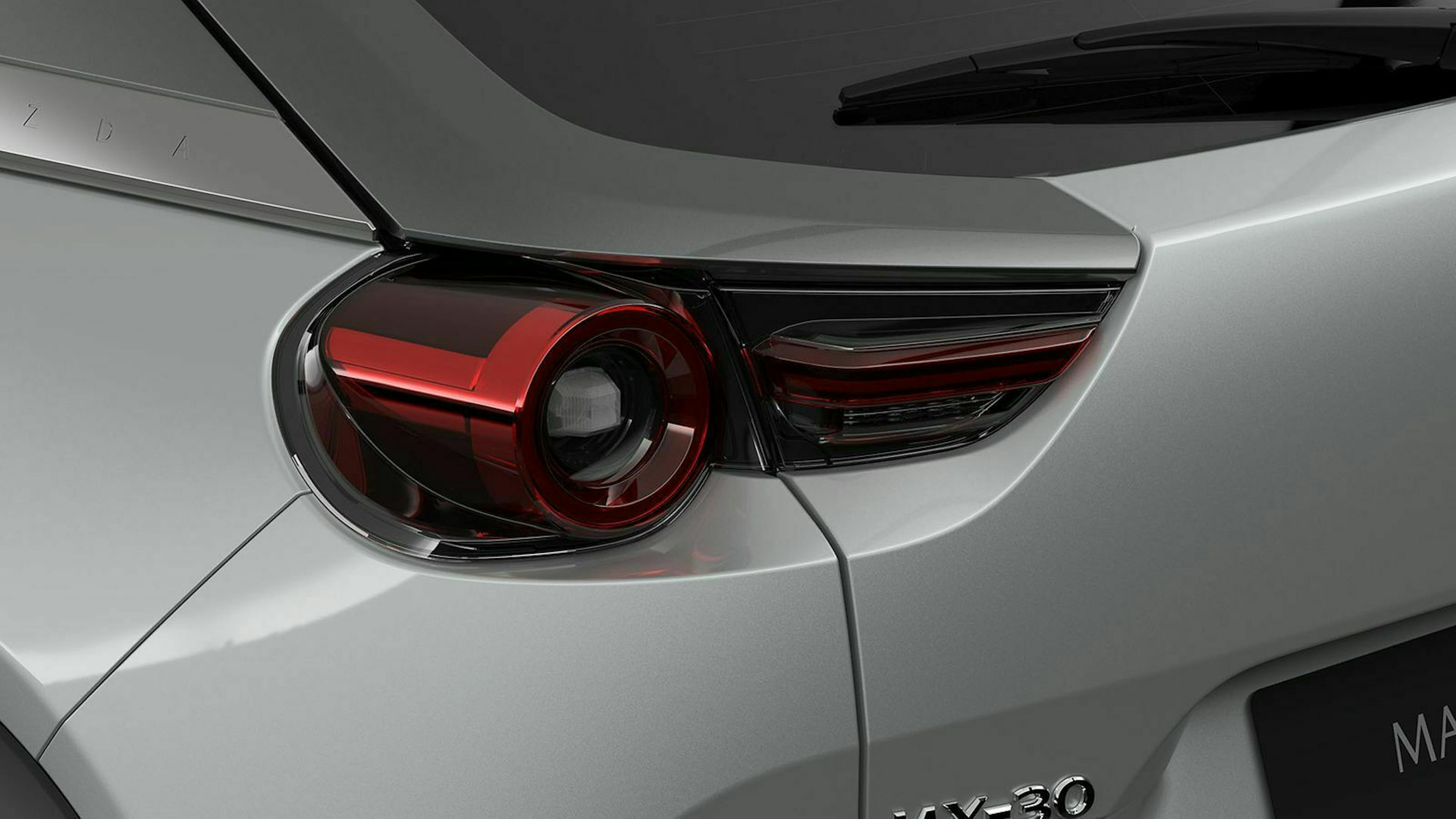 Im zweiten Halbjahr 2020 beginnt die Auslieferung in Deutschland. Etwa 34.000 Euro verlangt Mazda für das Elektro-SUV