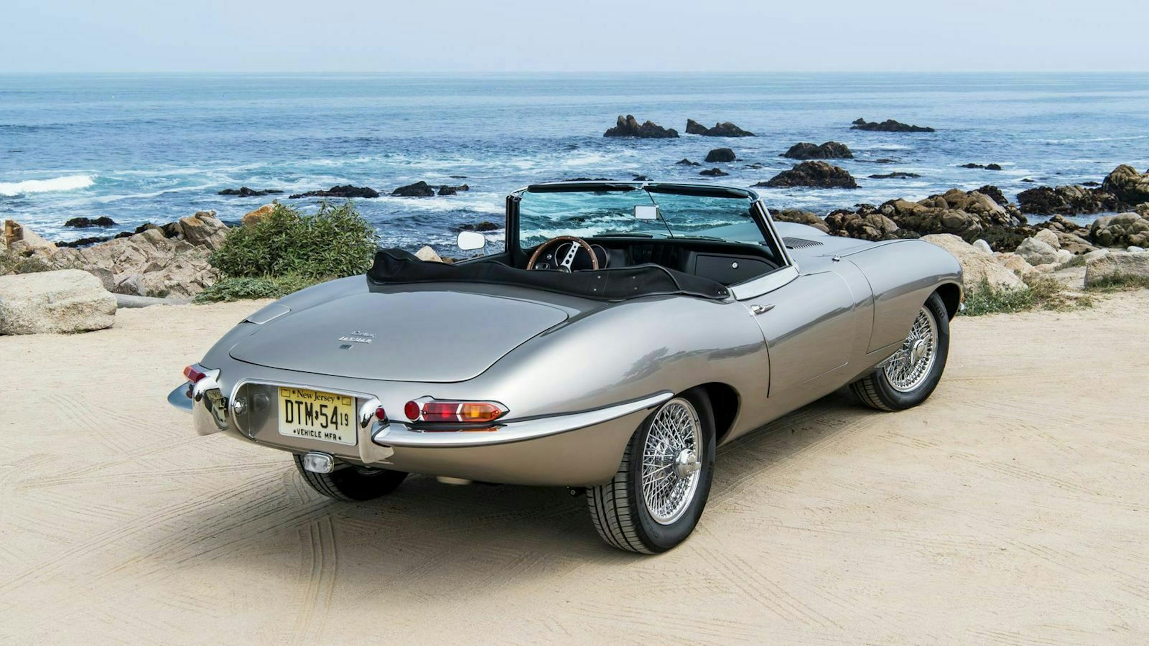 Jaguar E-Type Zero Dreiviertel-Heckansicht
