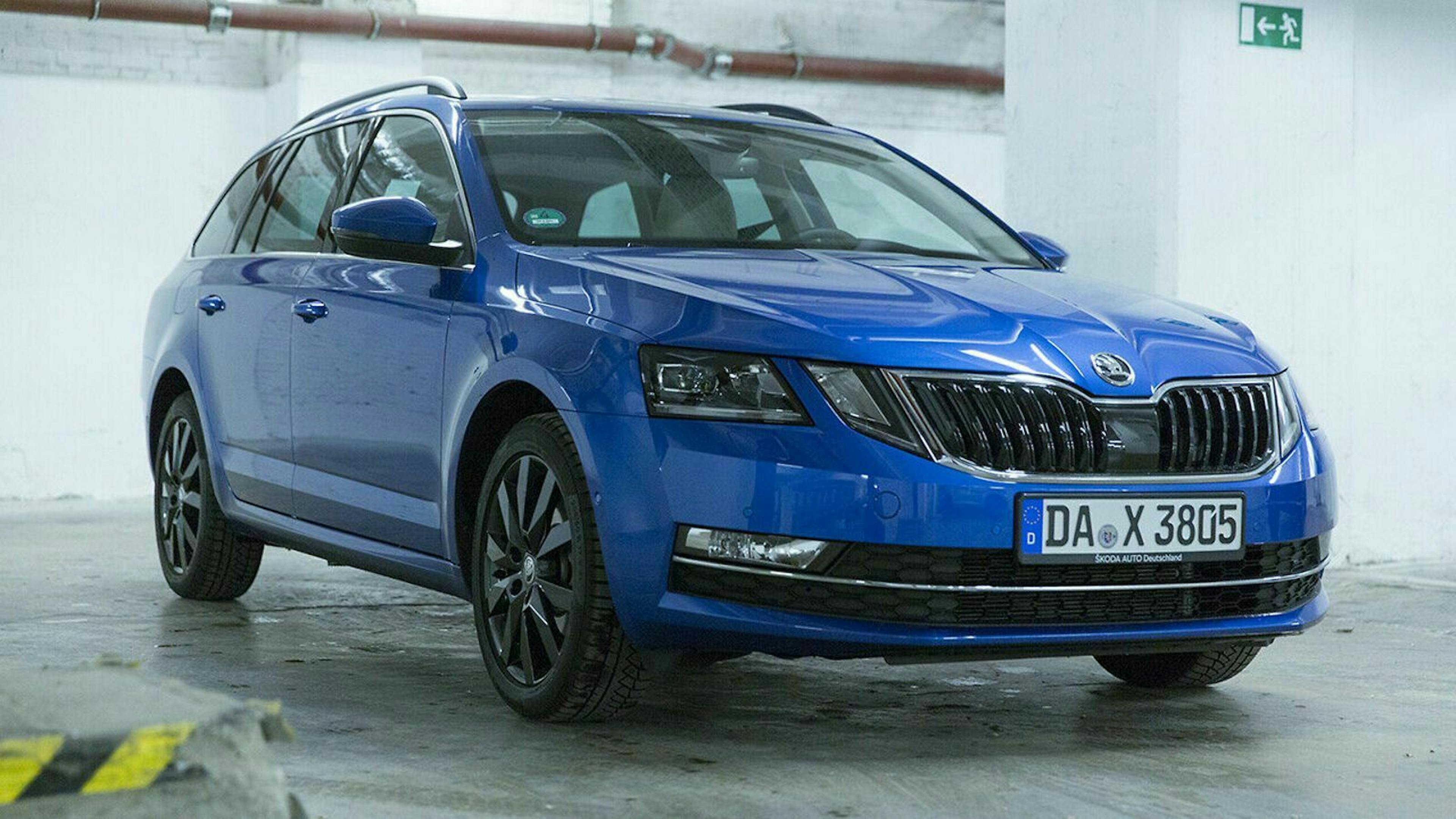 Äußerlich hat sich viel getan seit dem Facelift von 2017. Unter der Motorhaube hingegen, bleibt alles beim Alten