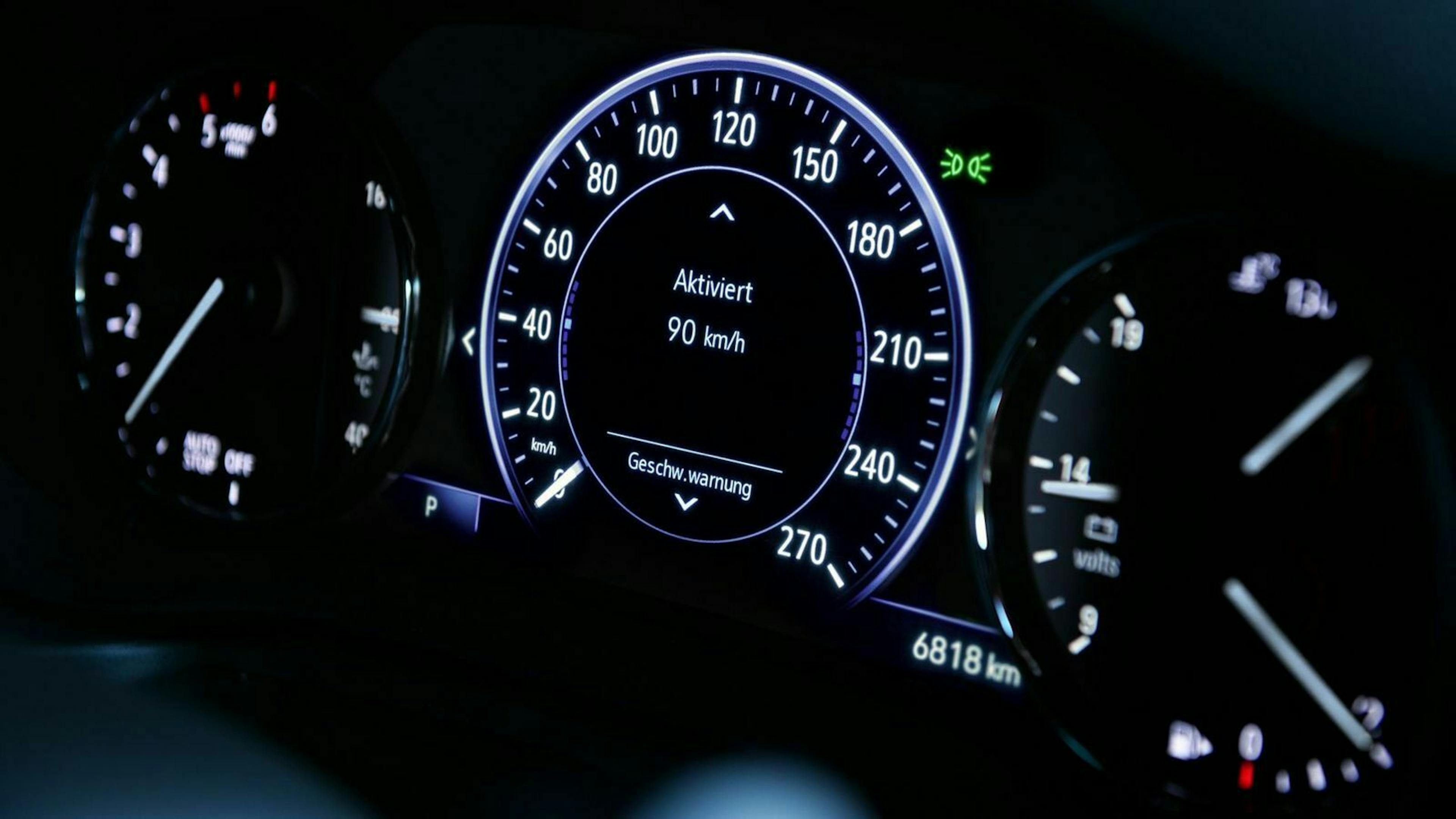 Opel Insignia 2020 FL digitaler Instrumententräger