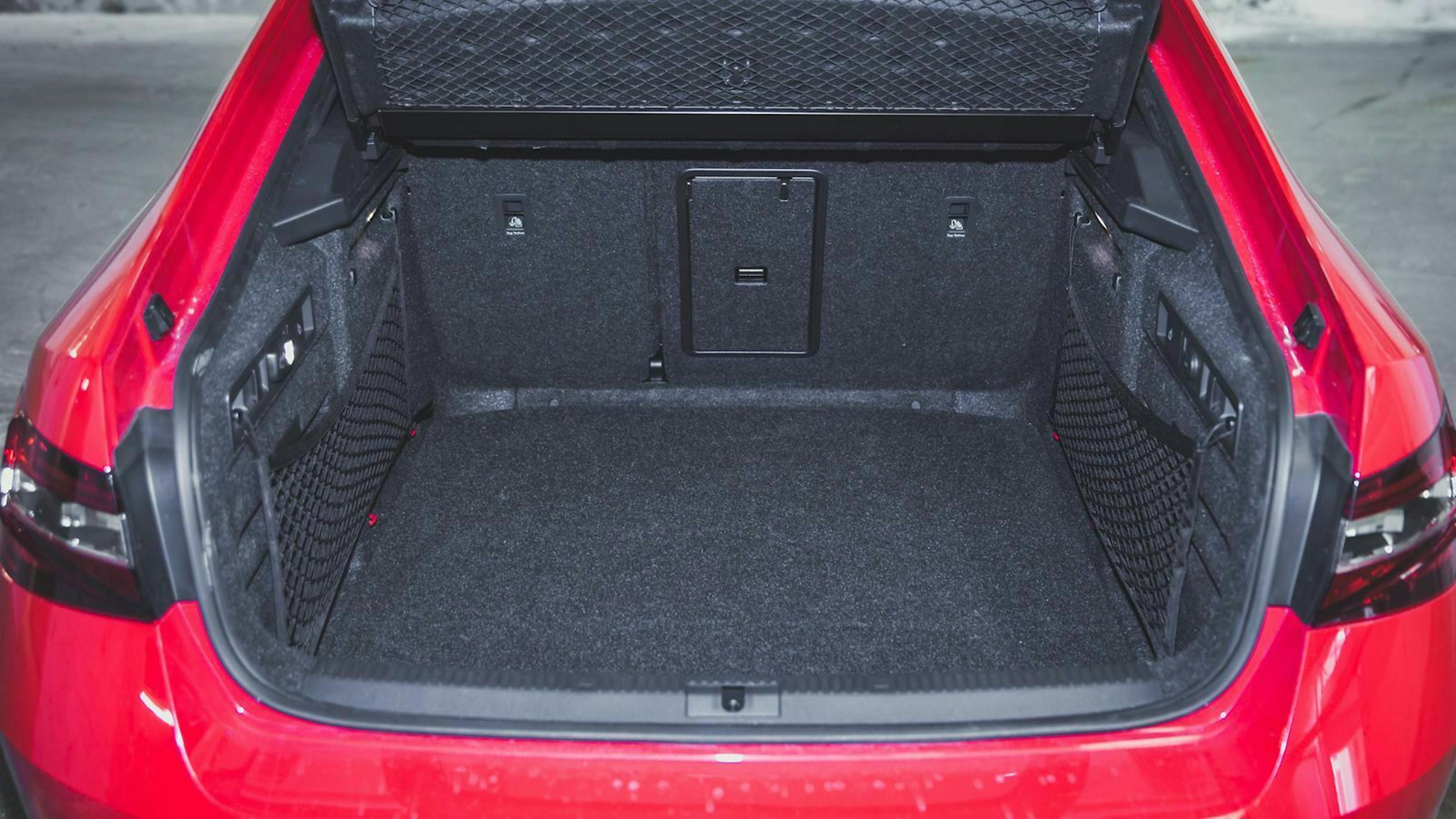 Auf 100 Kilometern verbraucht der Superb 4,5 Liter