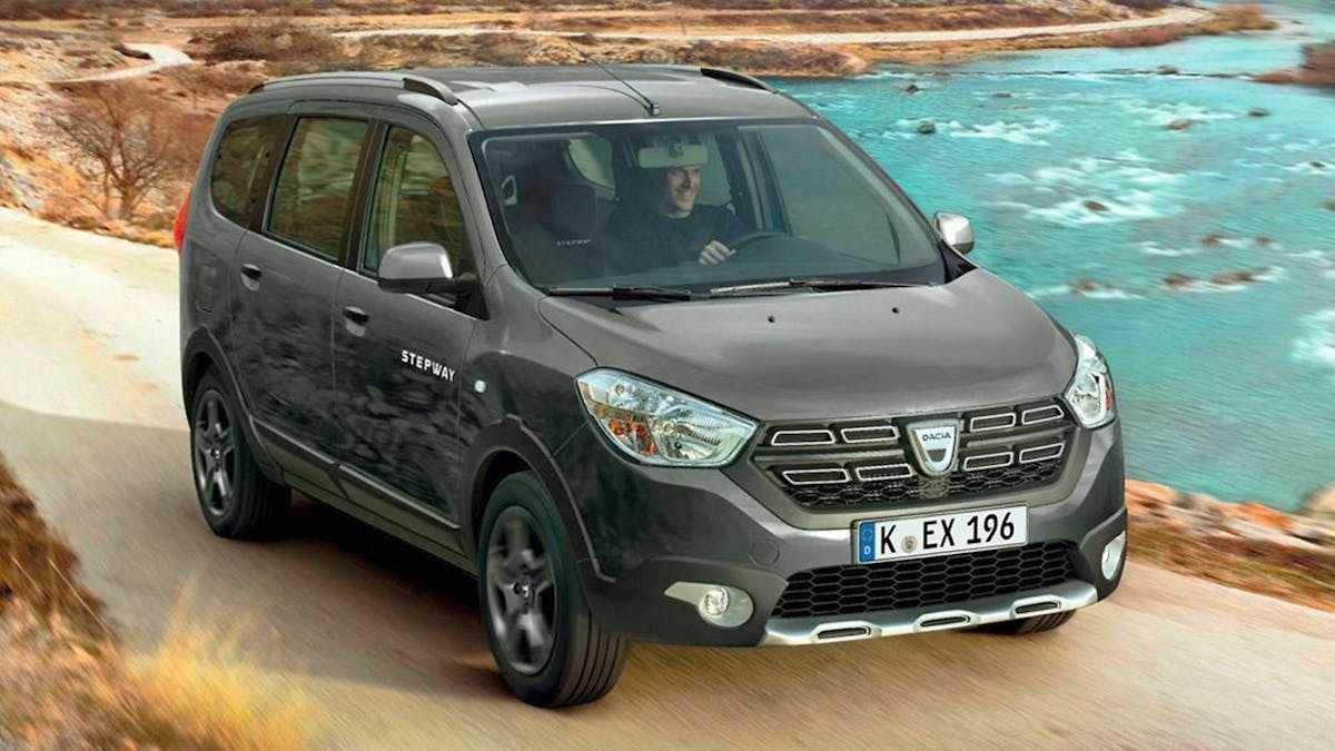 Dacia Lodgy dreiviertel-frontansicht dynamisch