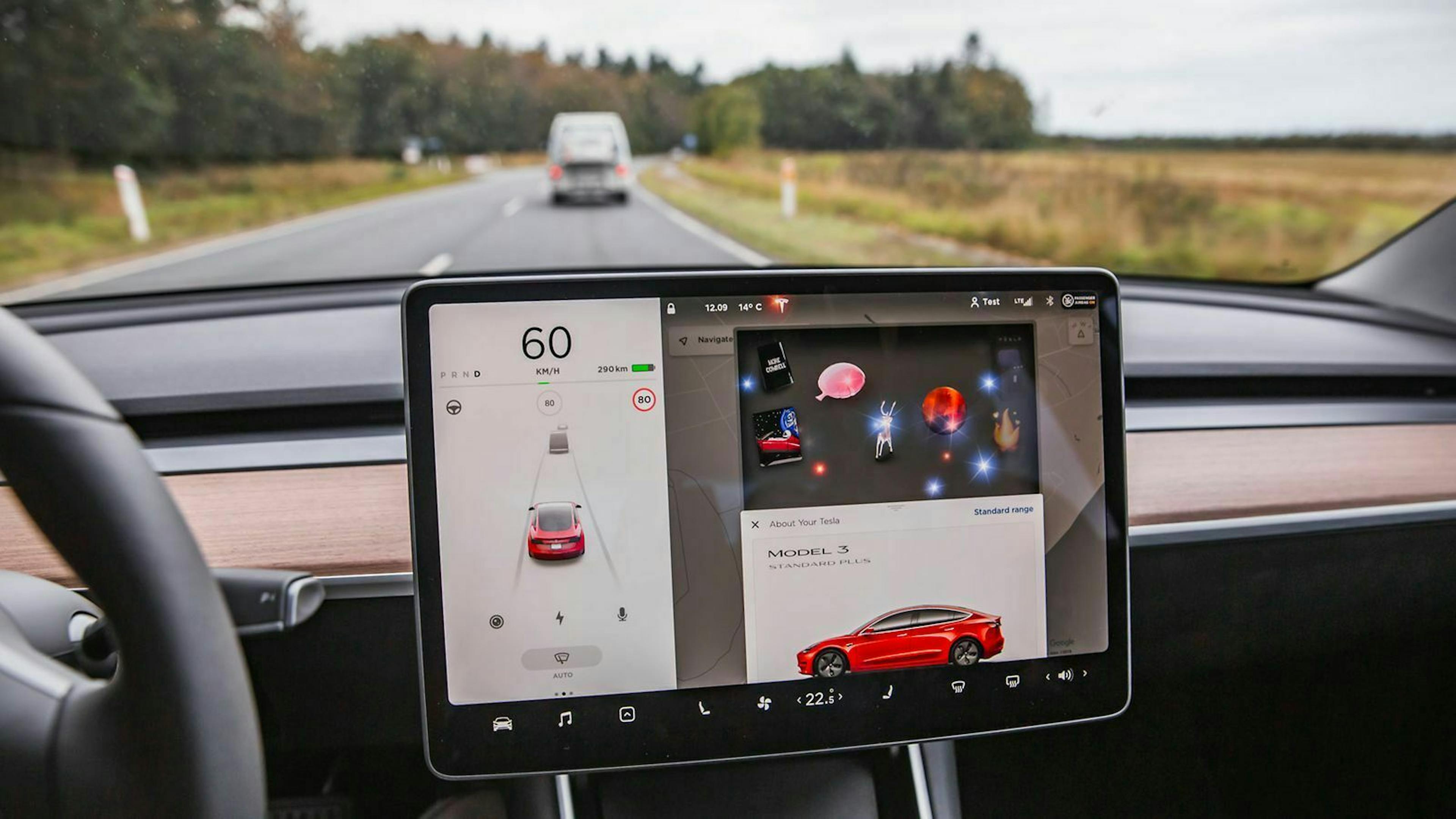 Der 15 Zoll Bildschirm ist einfach zu bedienen