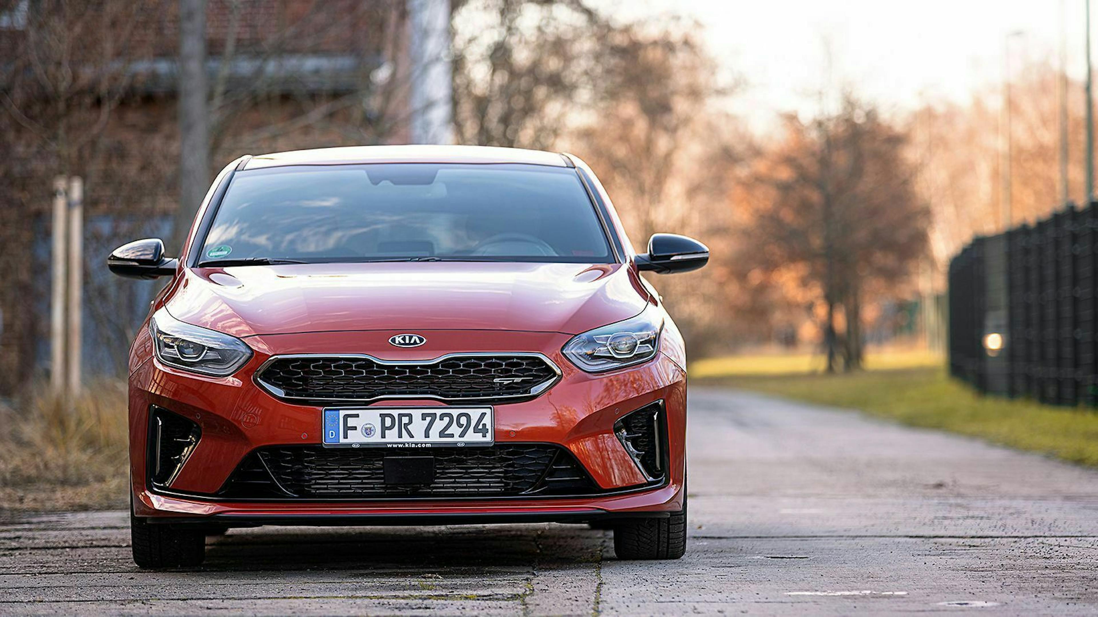 Kia Proceed Frontansicht exzentrisch