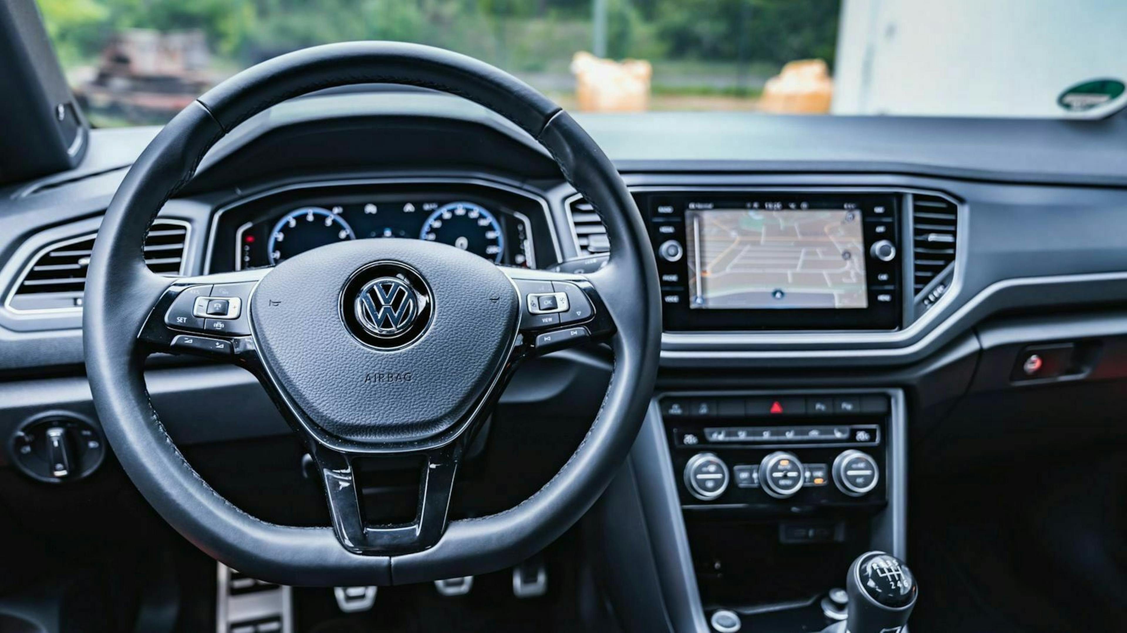 VW T-Roc Cabrio Fahrerperspektive
