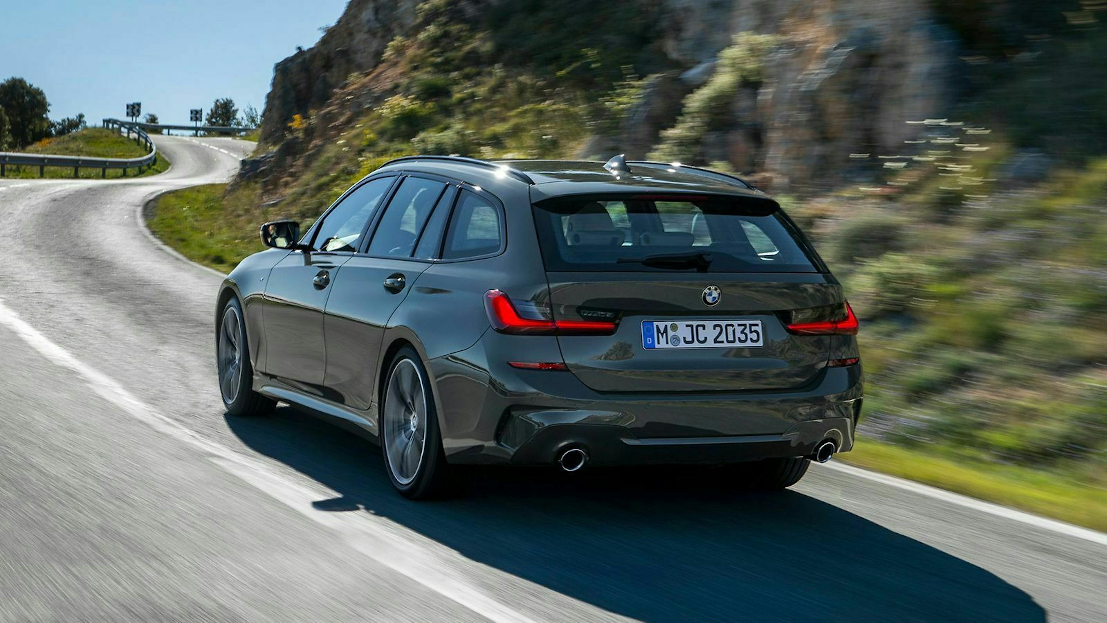 Das Kofferraumvolumen des BMW 3er Touring wächst geringfügig auf 500 bis 1.510 Liter