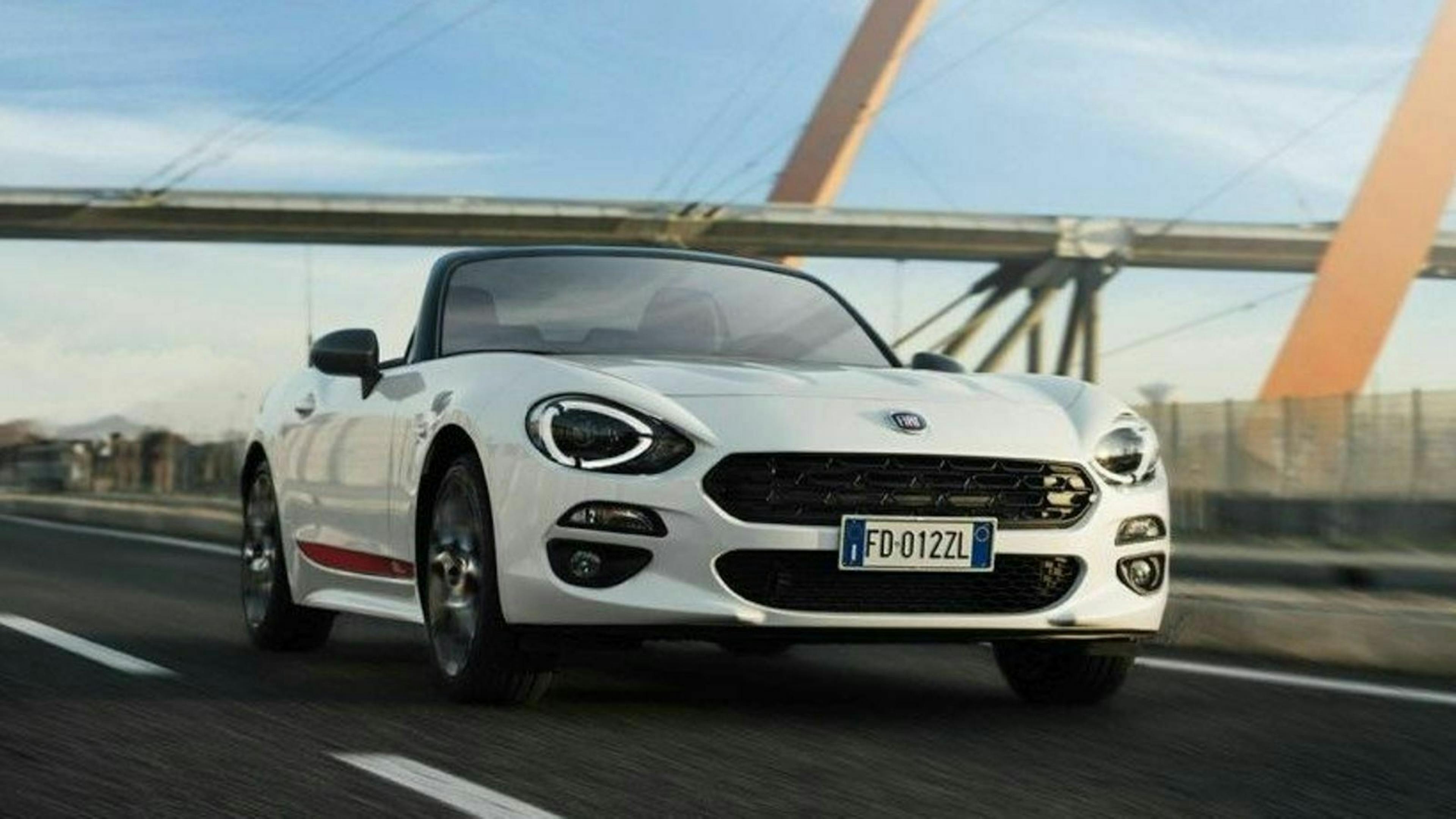 Fiat 124 Spider Dreiviertel-Frontansicht