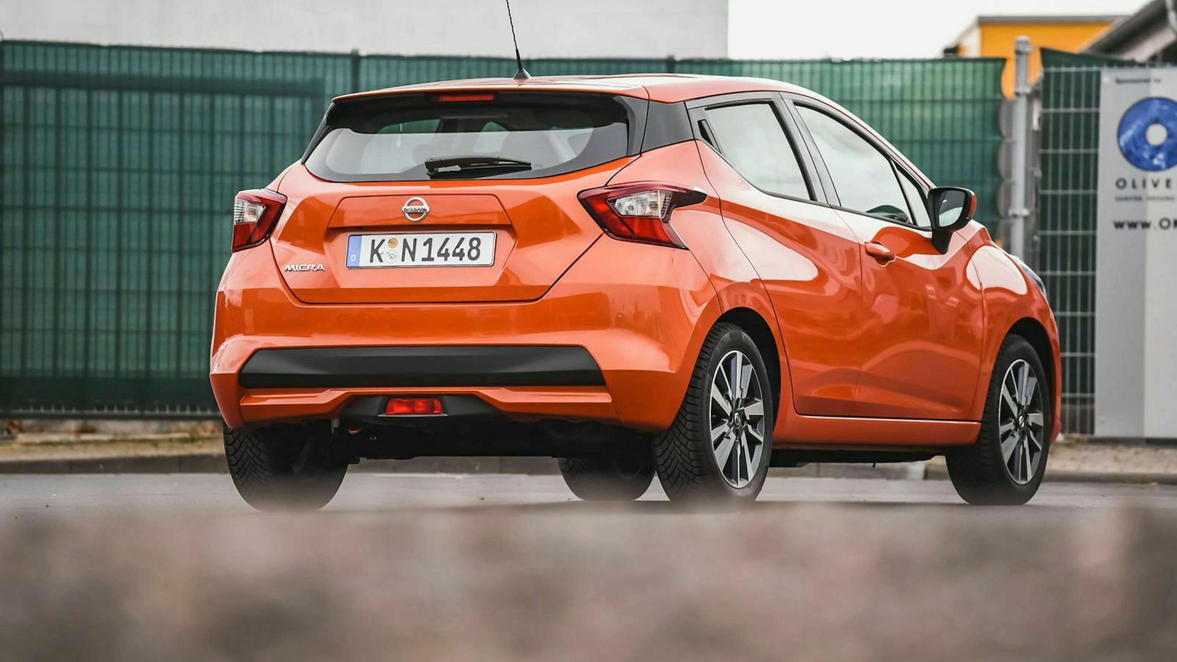 Der Nissan Mitra steht n nicht ganz oben auf den Wunschlisten der Einsteiger.