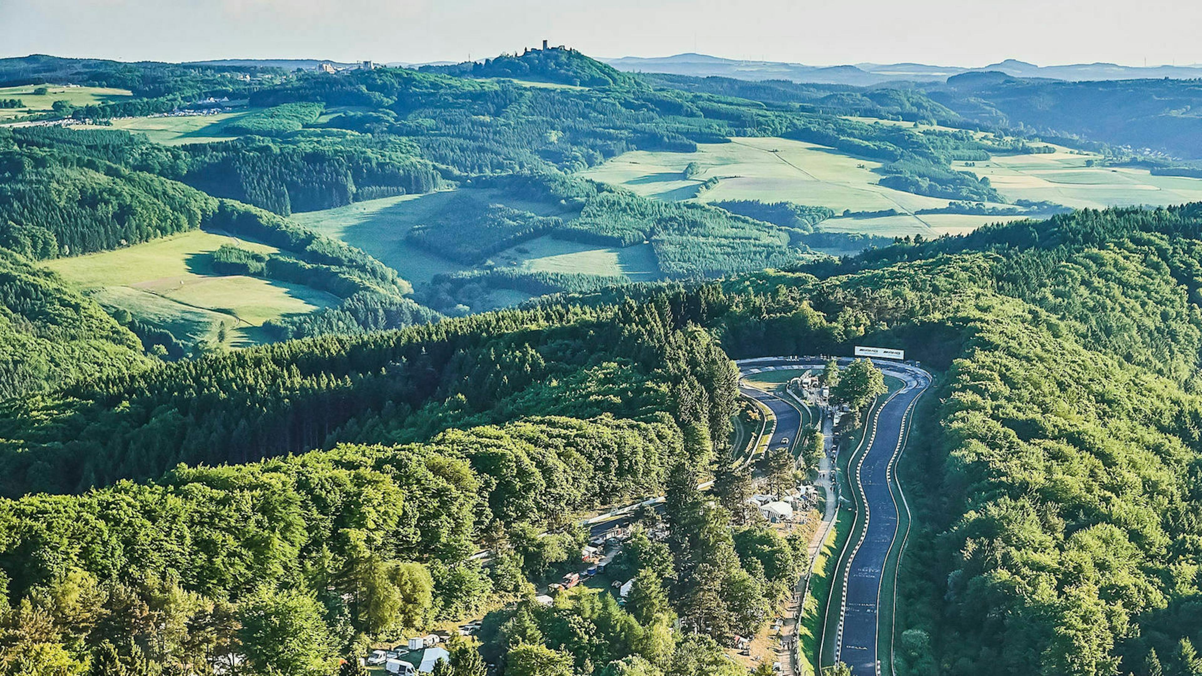 Die Nürburgring Nordschleife aus der Vogelperspektive