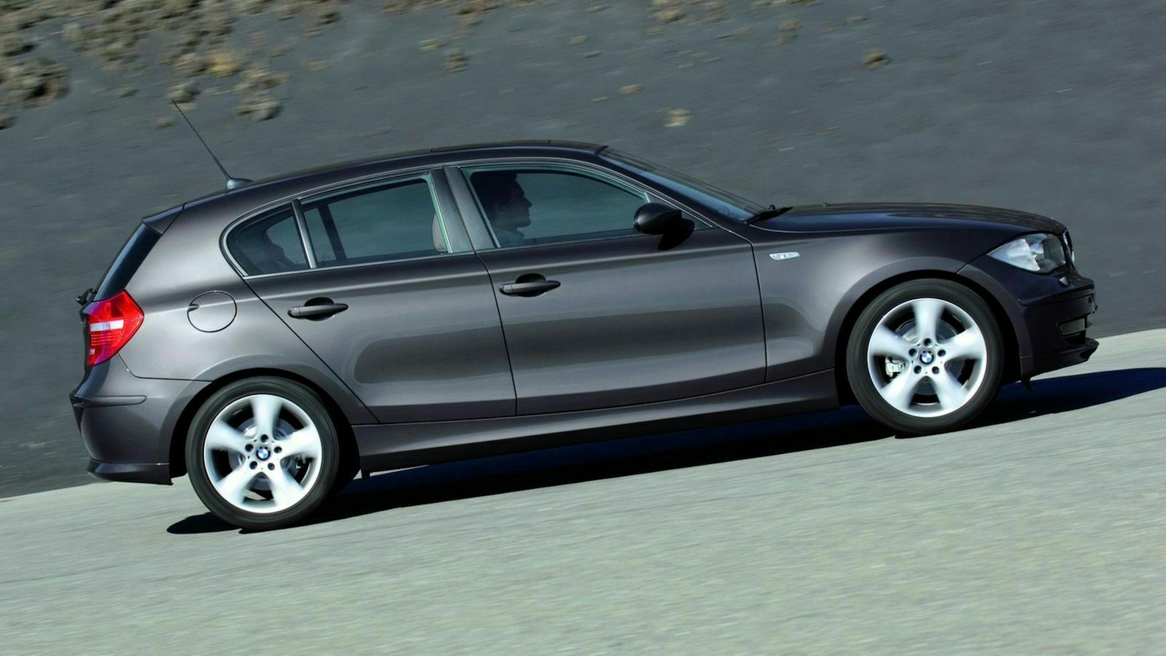 Der BMW 125d in Seitenansicht