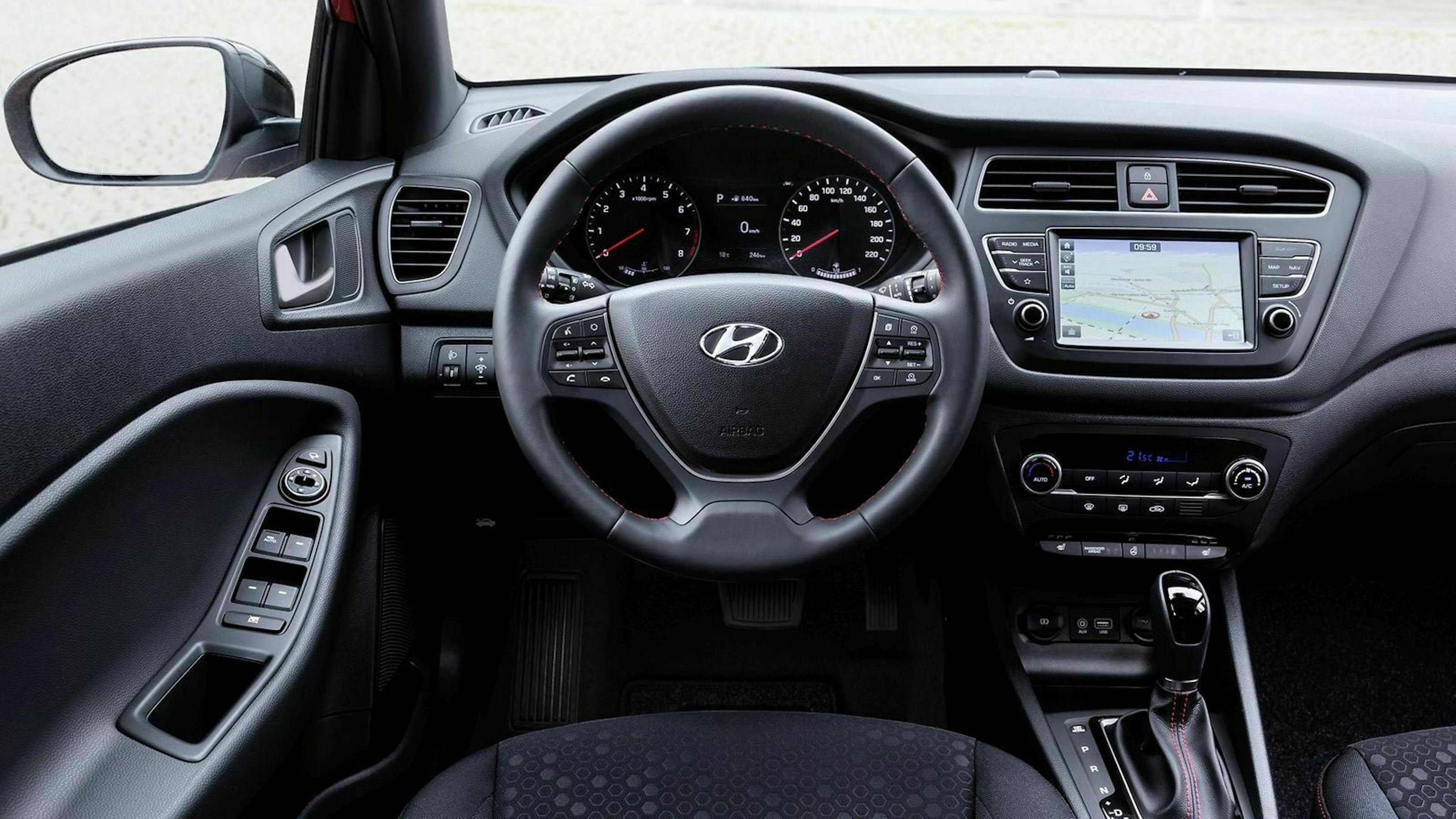 Cockpit-Ansicht des Hyundai i20 
