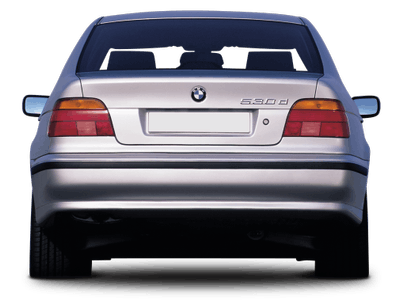 Silberner BMW 5er E39 Limousine, Rückansicht, mit klaren Rücklichtern und sichtbarem Modellschriftzug "530d".