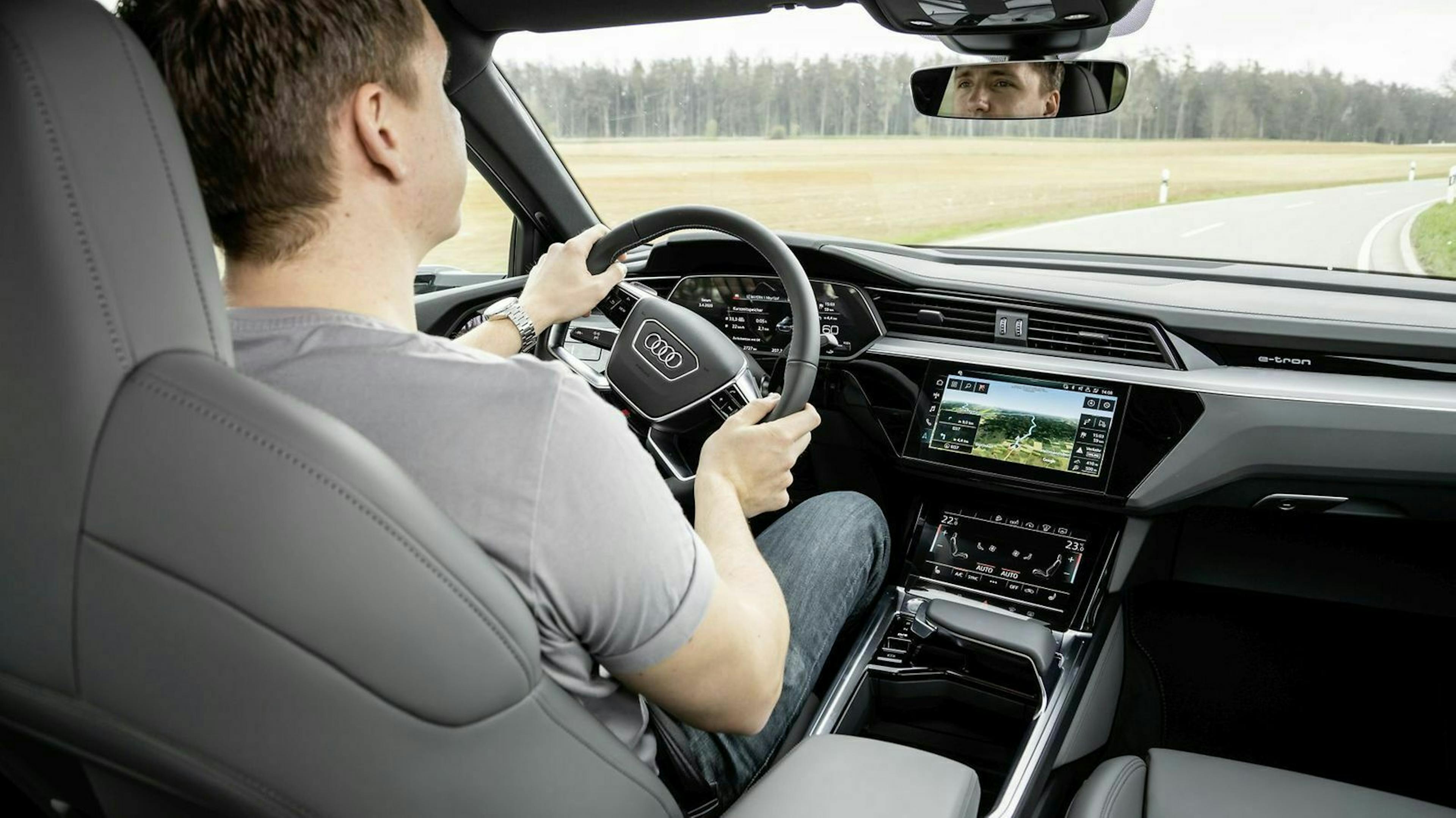 Audi e-Tron Sportback Consti 18