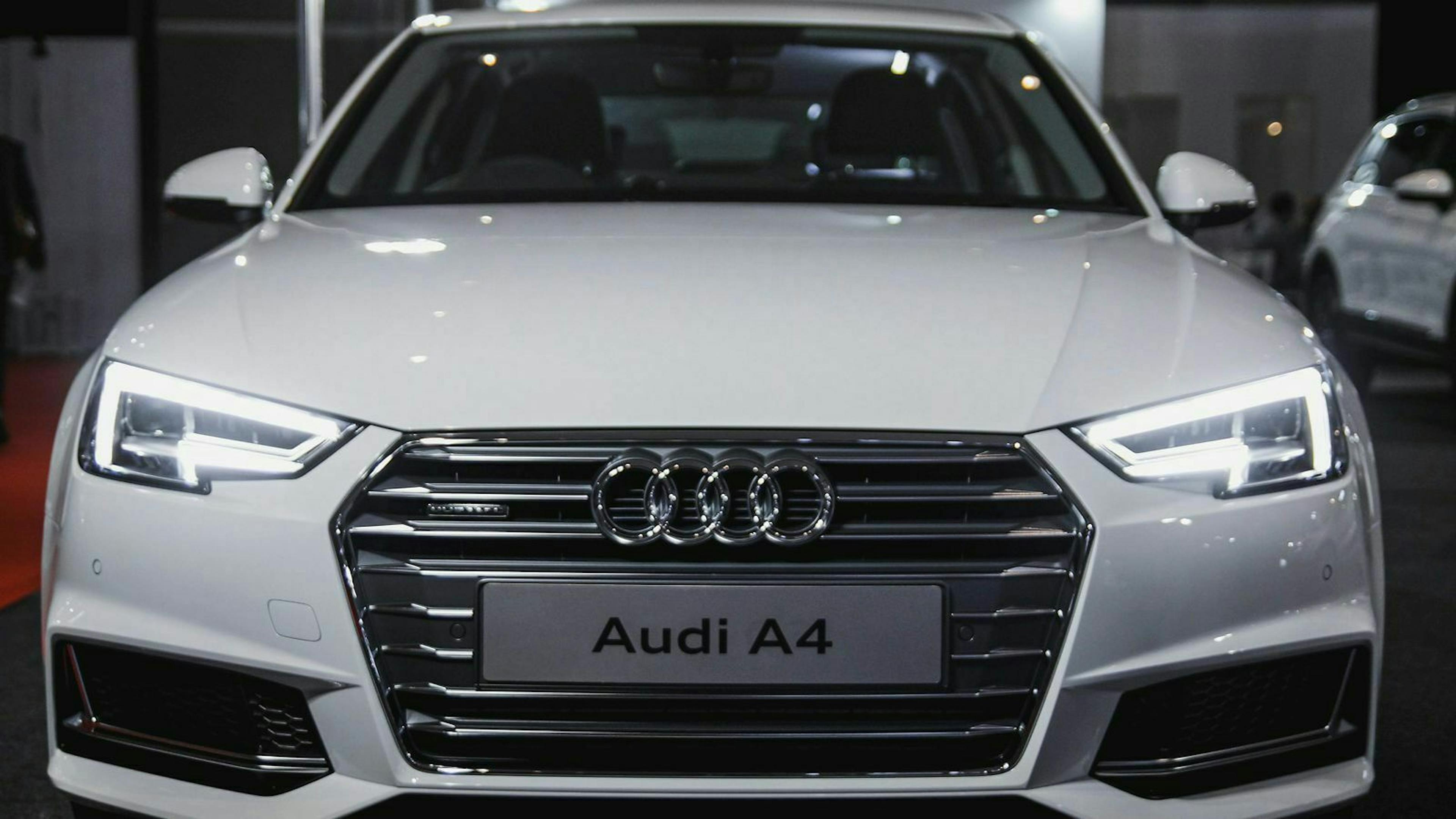 Auch im Bestseller A4 setzt Audi auf die TFSI-Technologie - zum ersten Mal in Serie 2004.