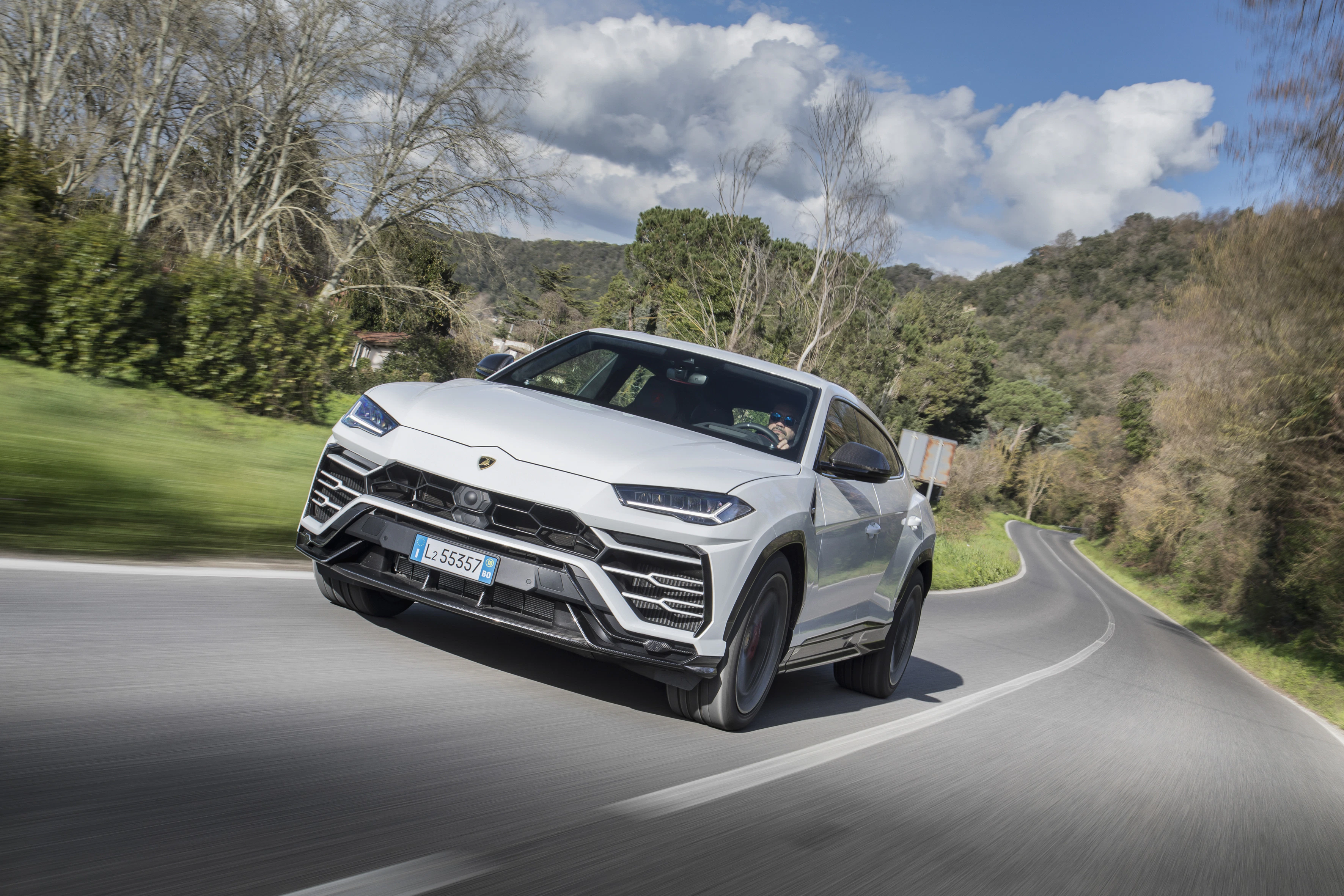 Lamborghini Urus dynamisch Front