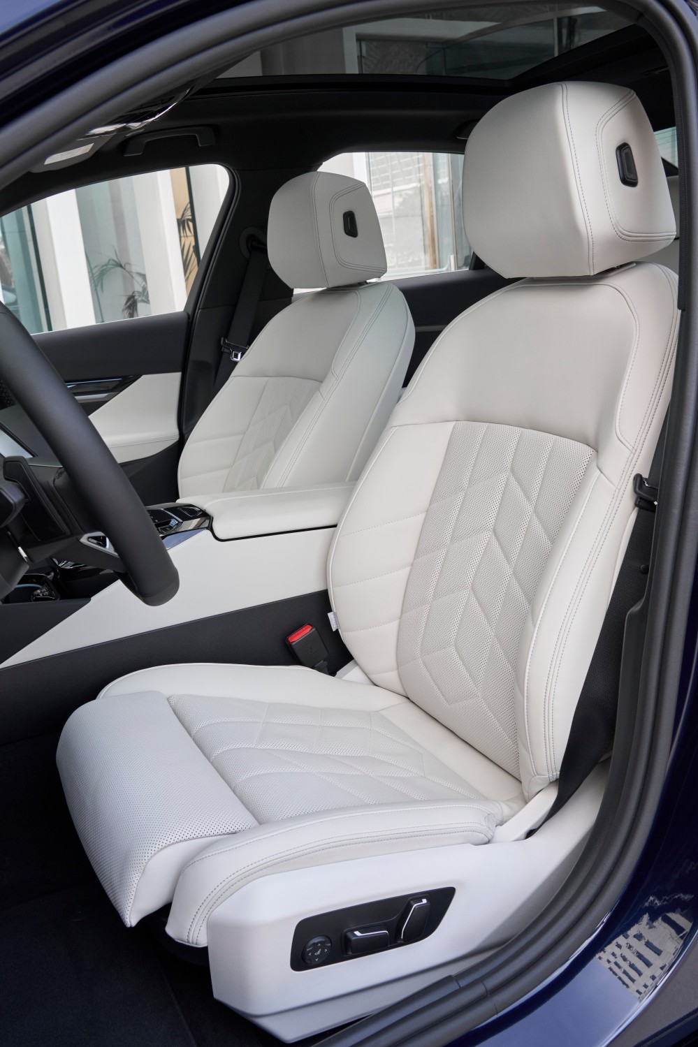 BMW I5 Limousine Vordersitze