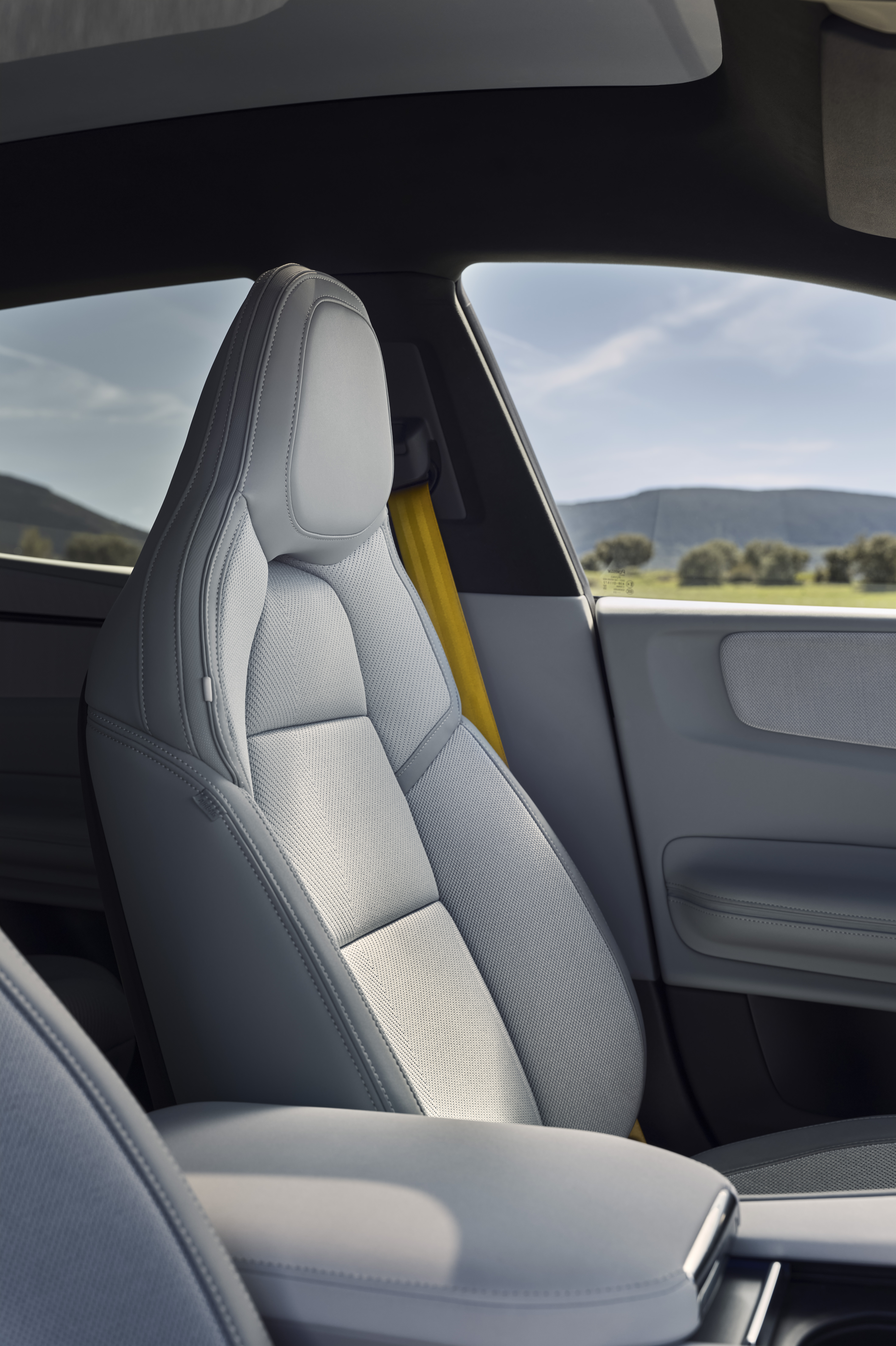 Polestar 4 Vordersitze