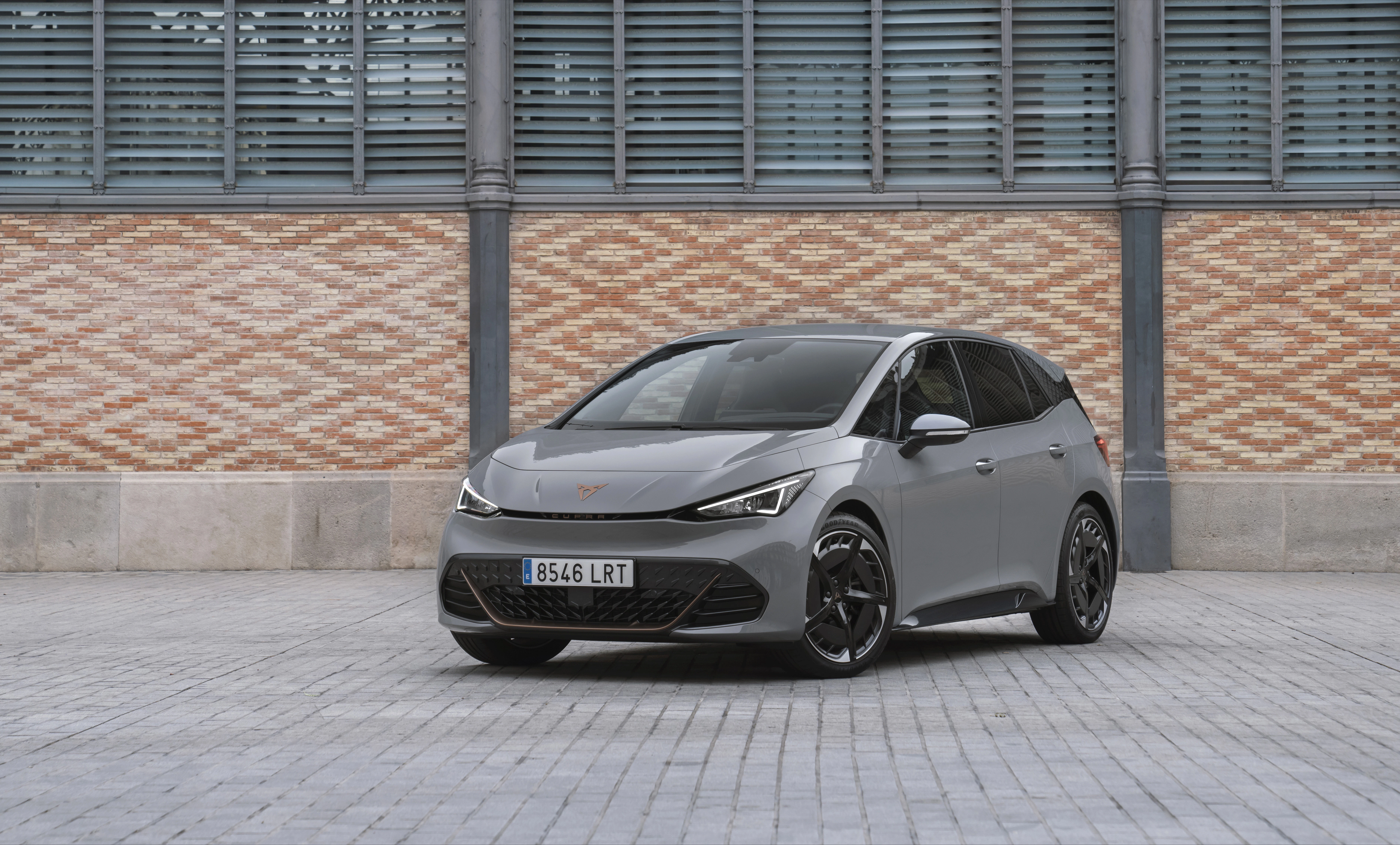 Cupra Born statisch Fornt
